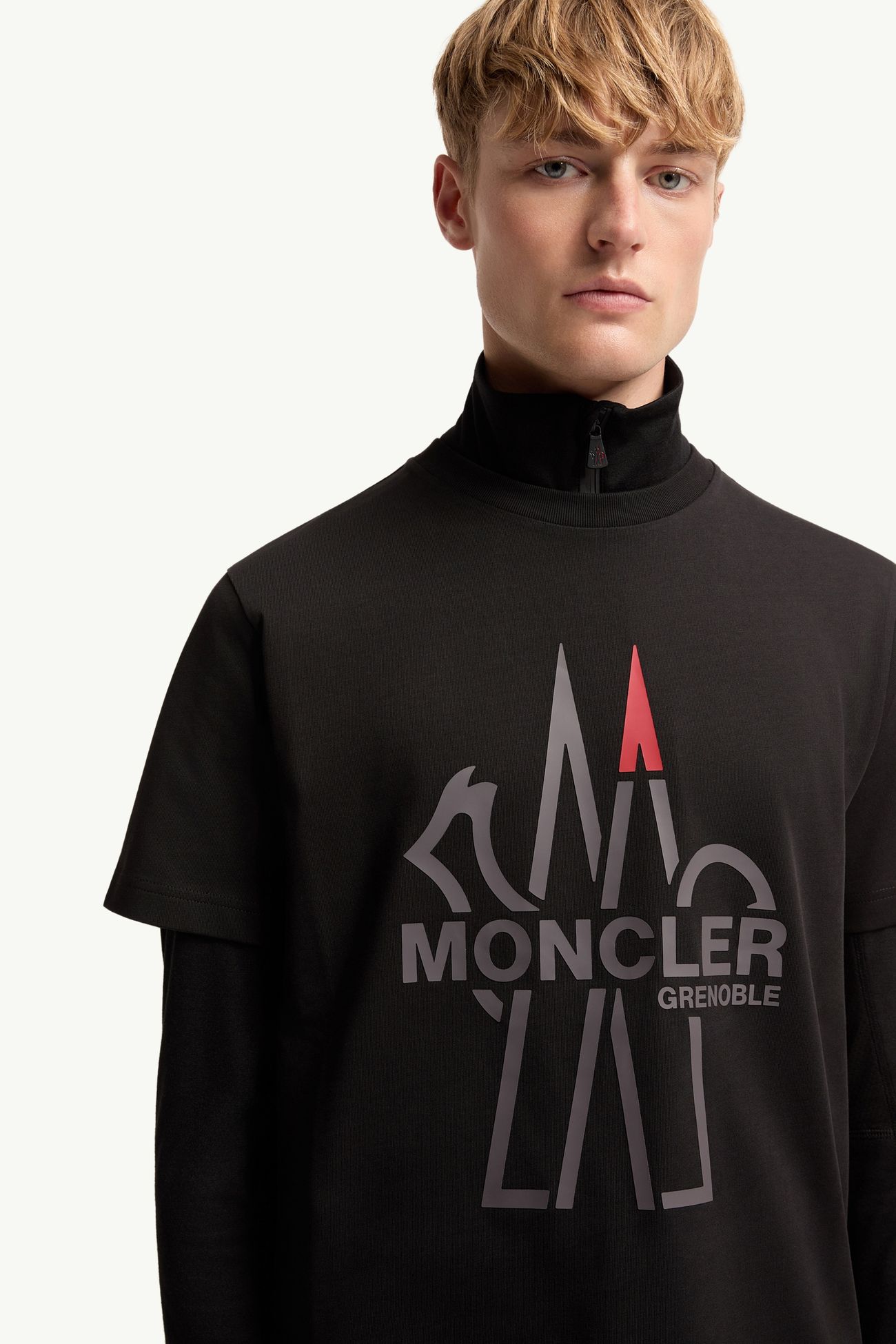 T-shirt in cotone con logo Uomo Nero Moncler 6