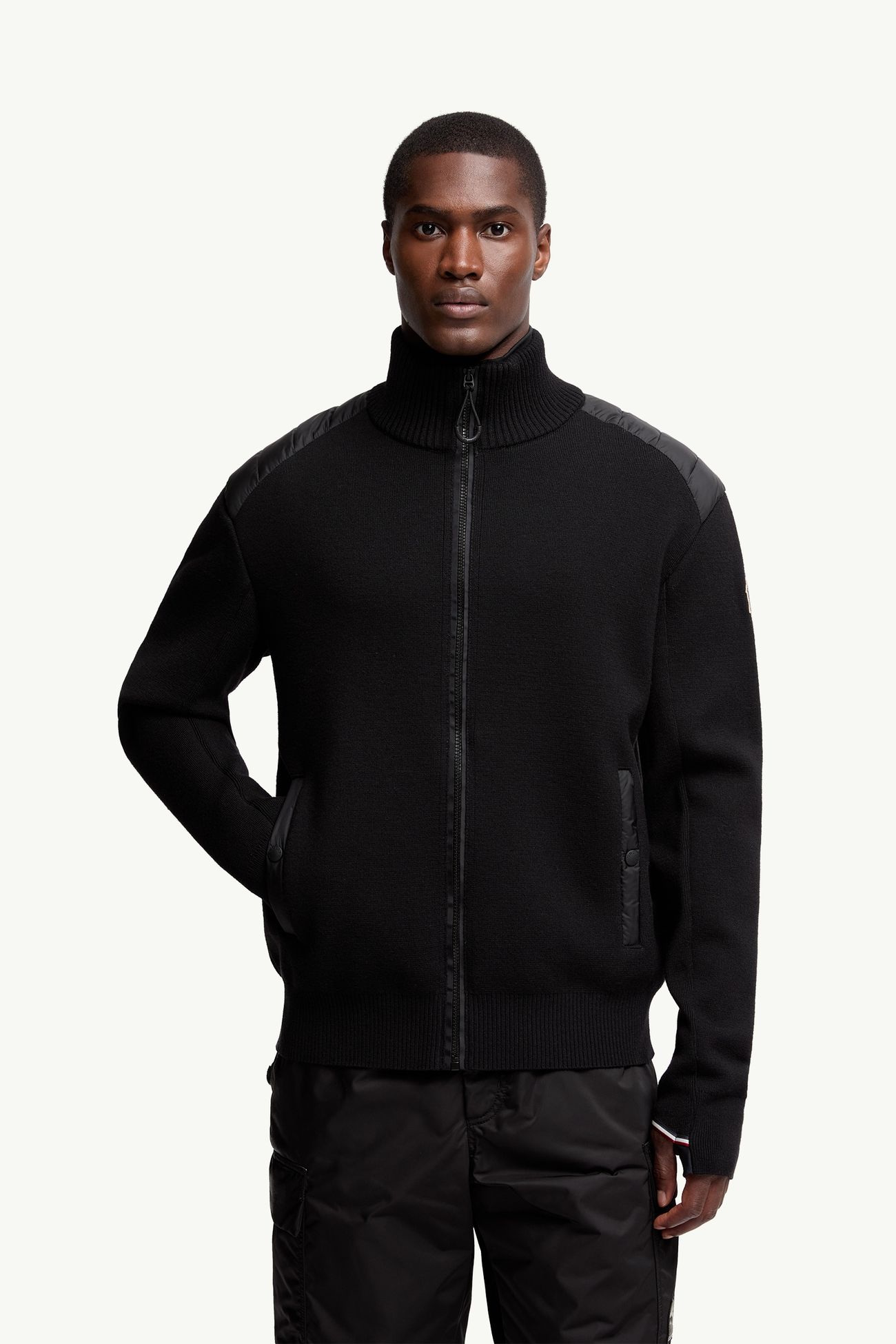 Cardigan matelassé zippé en laine mélangée Hommes Noir Moncler 3
