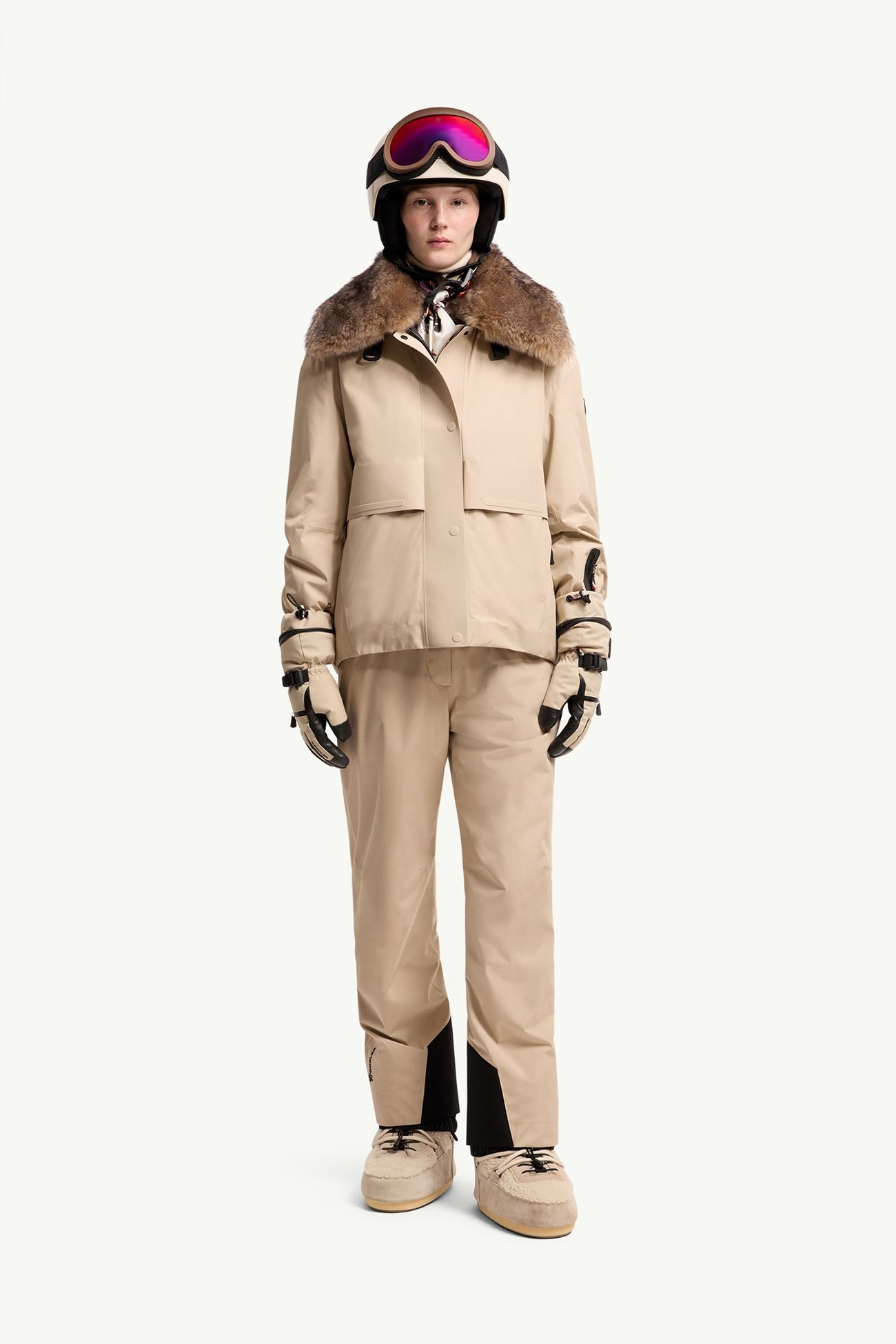 Chaqueta de esquí GORE-TEX® aislante con ribete de lana de oveja joven Caurel Mujer Beige Moncler 0