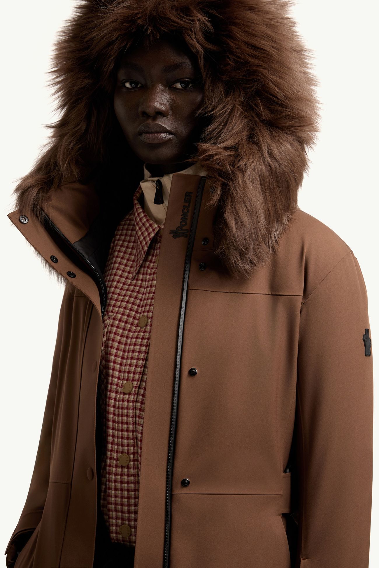 Chaqueta de esquí acolchada con capucha Loira Mujer Marrón Moncler 5
