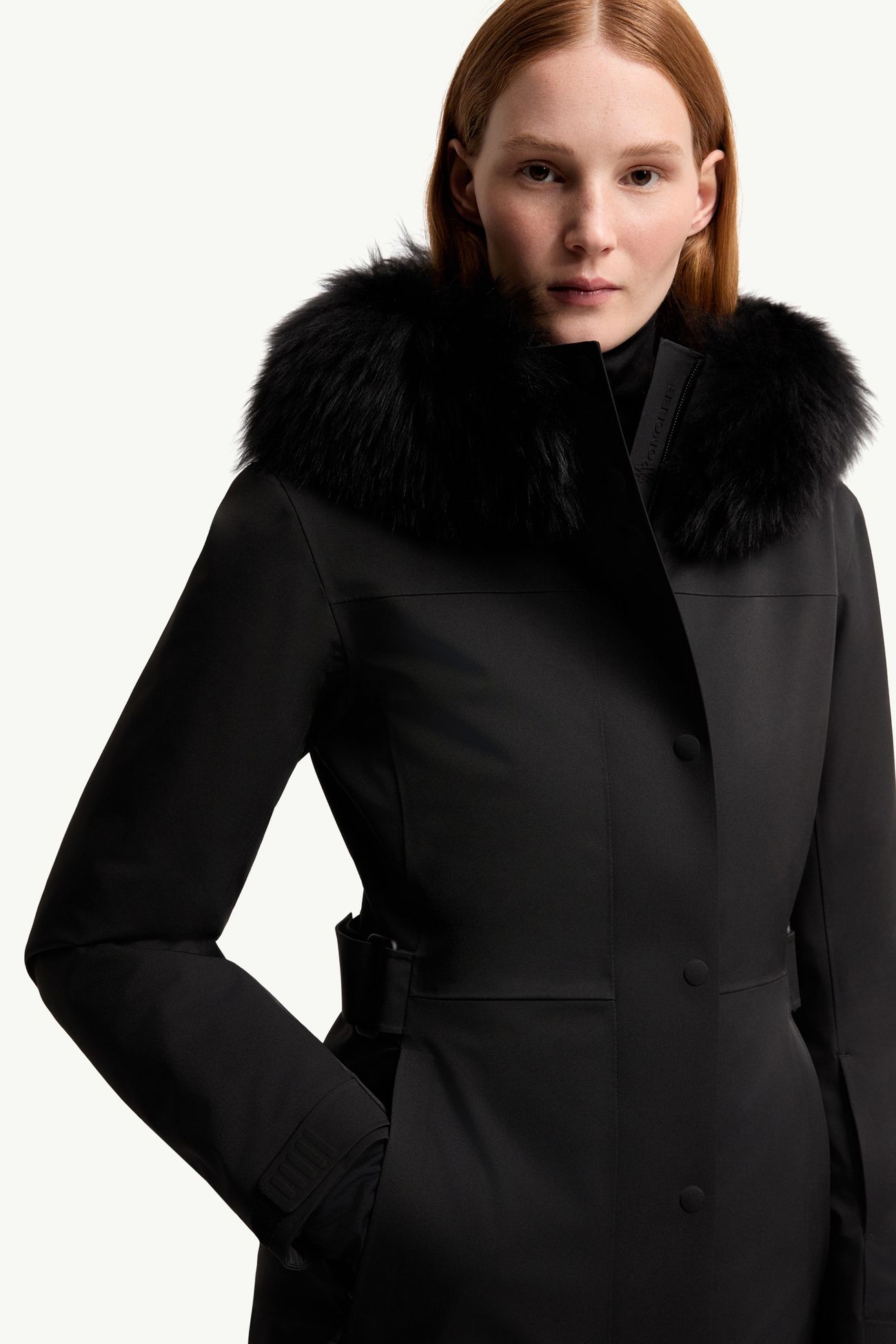 Loira Women Black Moncler 6