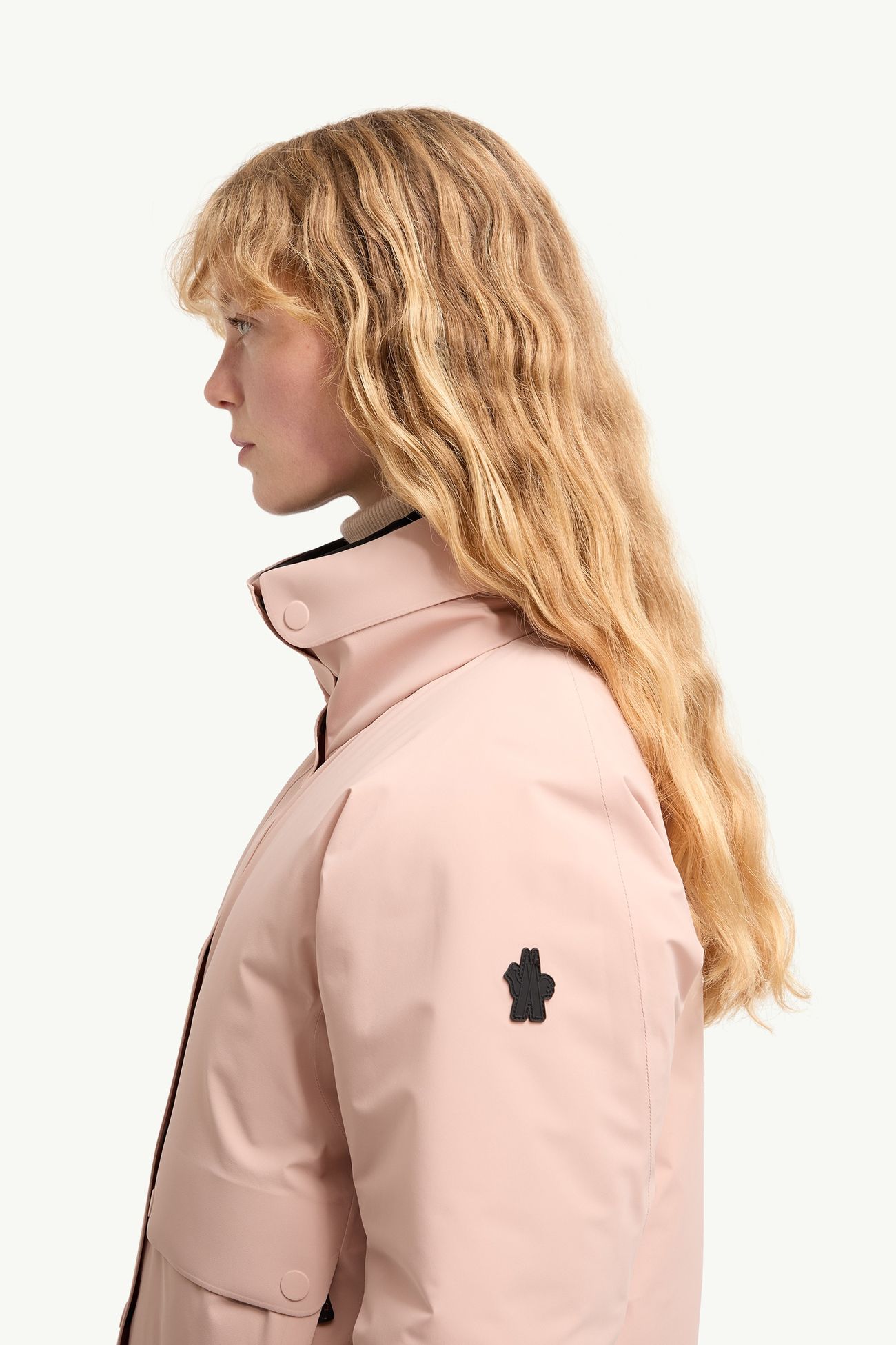 Danses Insulated Ski Jacket Women Pink Moncler 1
