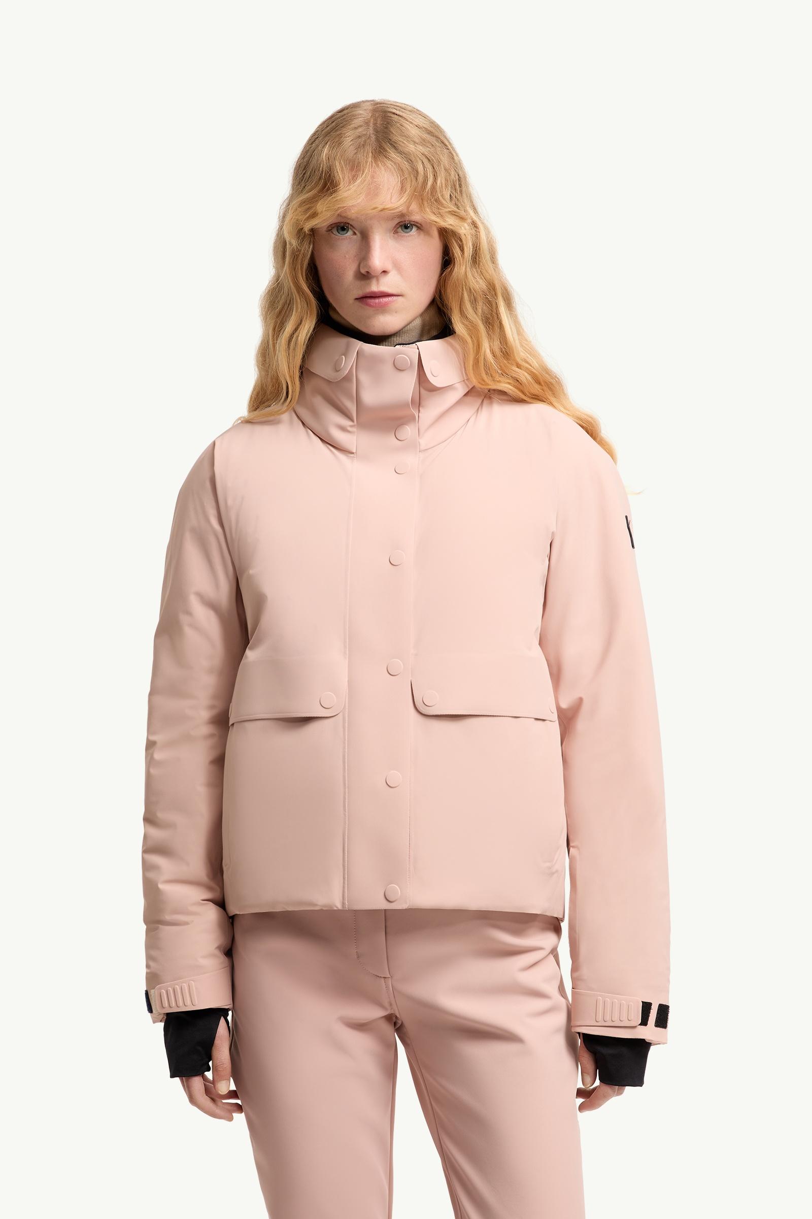 M*o様 MONCLER ピンク ロゴジャケット フード付き Pink Danses Insulated Hooded Ski Jacket - Ski Jackets for Women