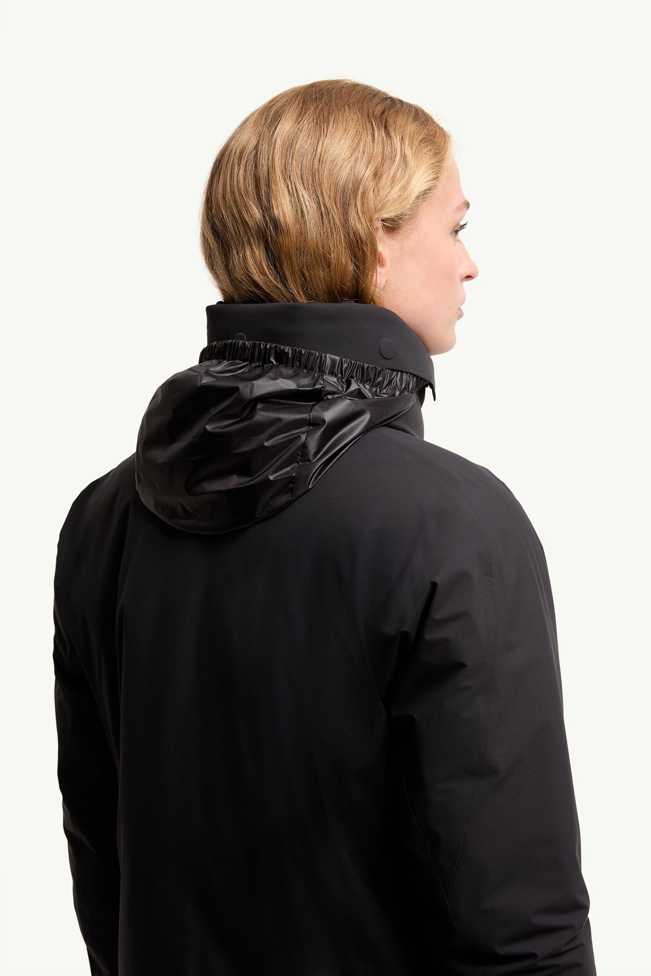 Danses isolierte Skijacke mit Kapuze Damen Schwarz Moncler 5