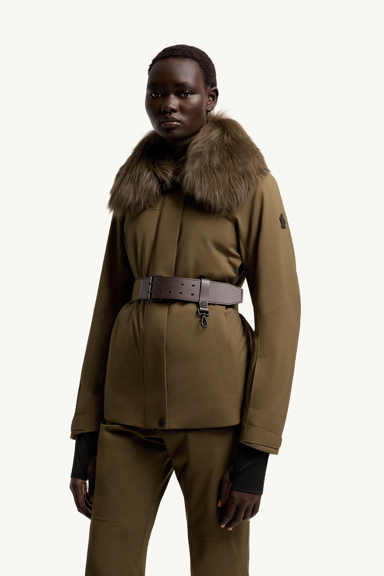Giacca da sci Vizelles con orlo in shearling Donna Verde Oliva Moncler 3