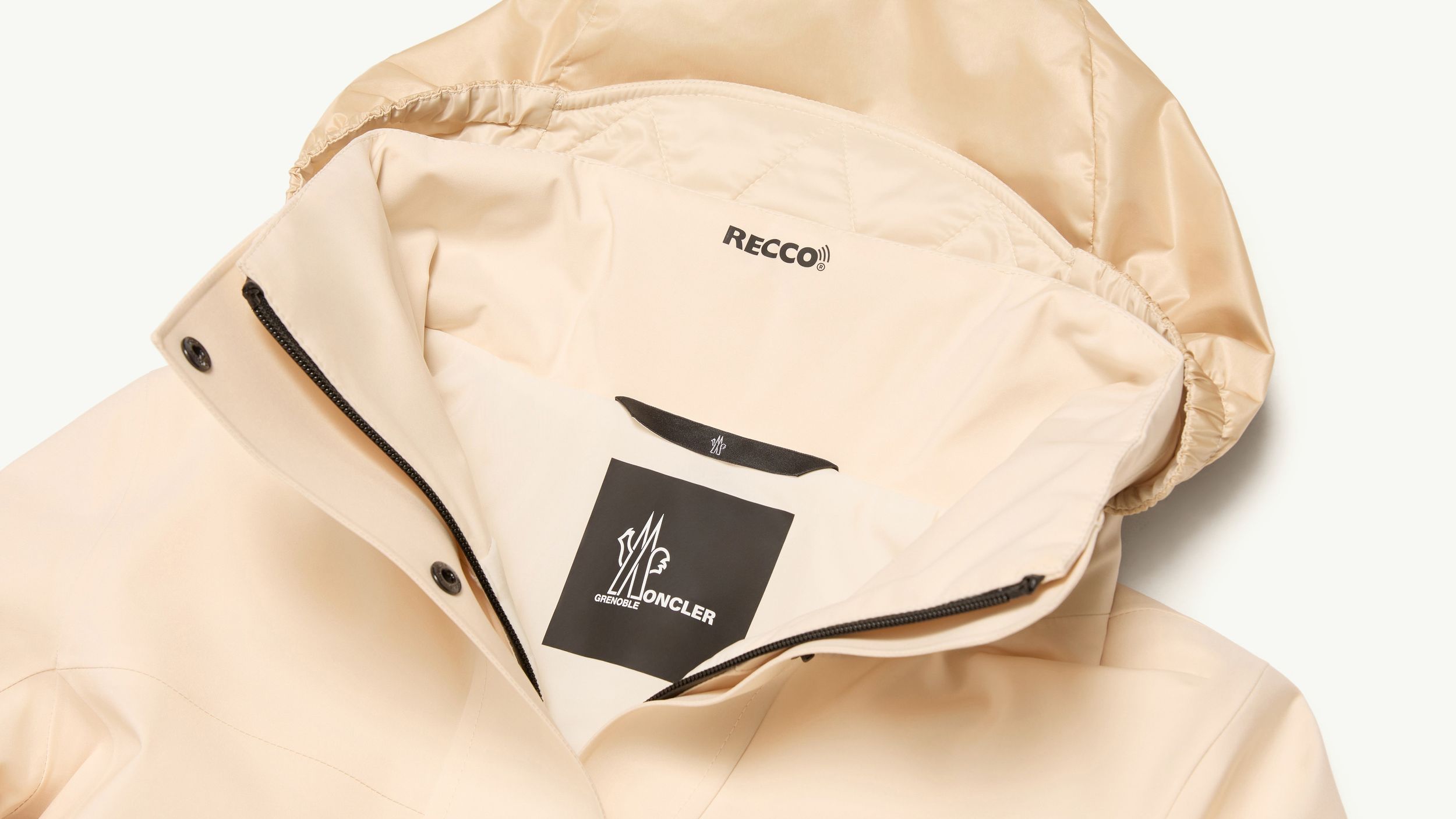 Slide 3 - Reflector RECCO®