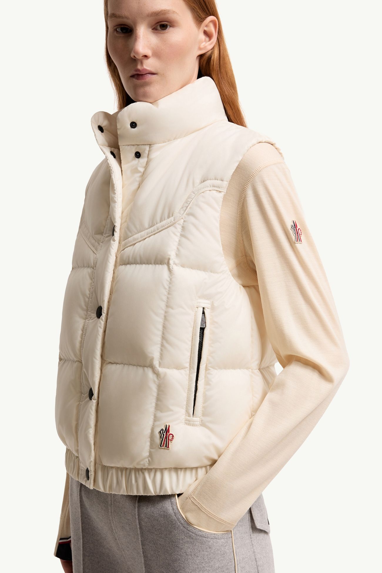 Doucy 스퀘어 퀼팅 다운 베스트 여성 화이트 Moncler 5