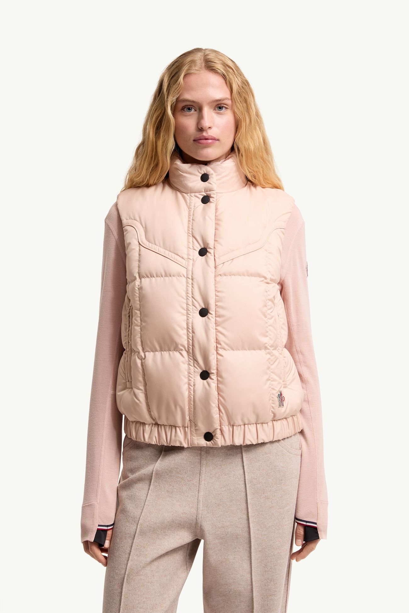 Gilet imbottito in piuma con trapuntatura a quadri Doucy Donna Rosa Moncler 3