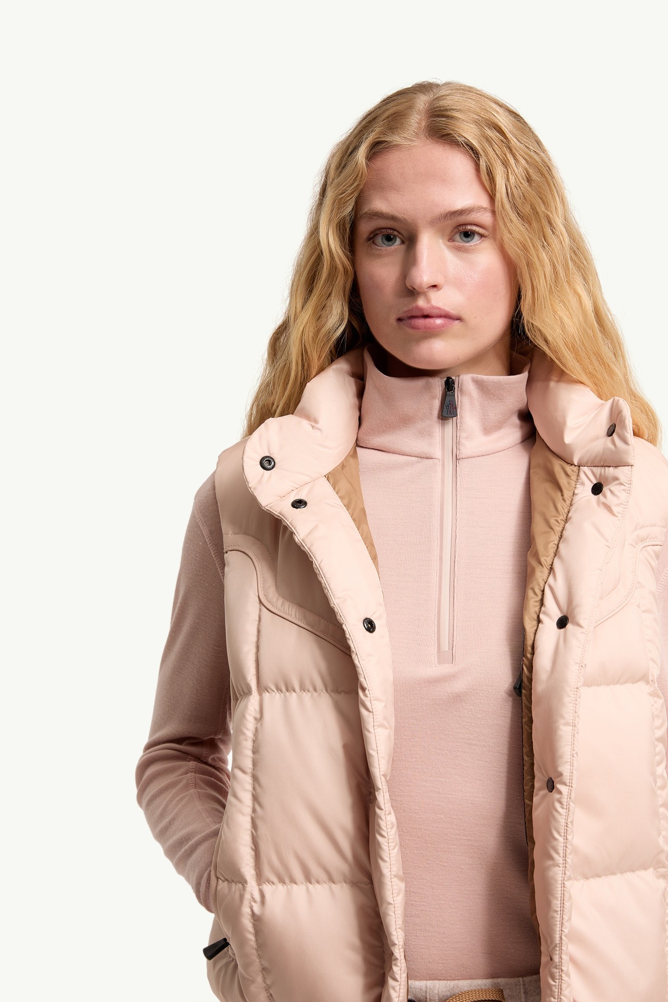 Gilet imbottito in piuma con trapuntatura a quadri Doucy Donna Rosa Moncler 5