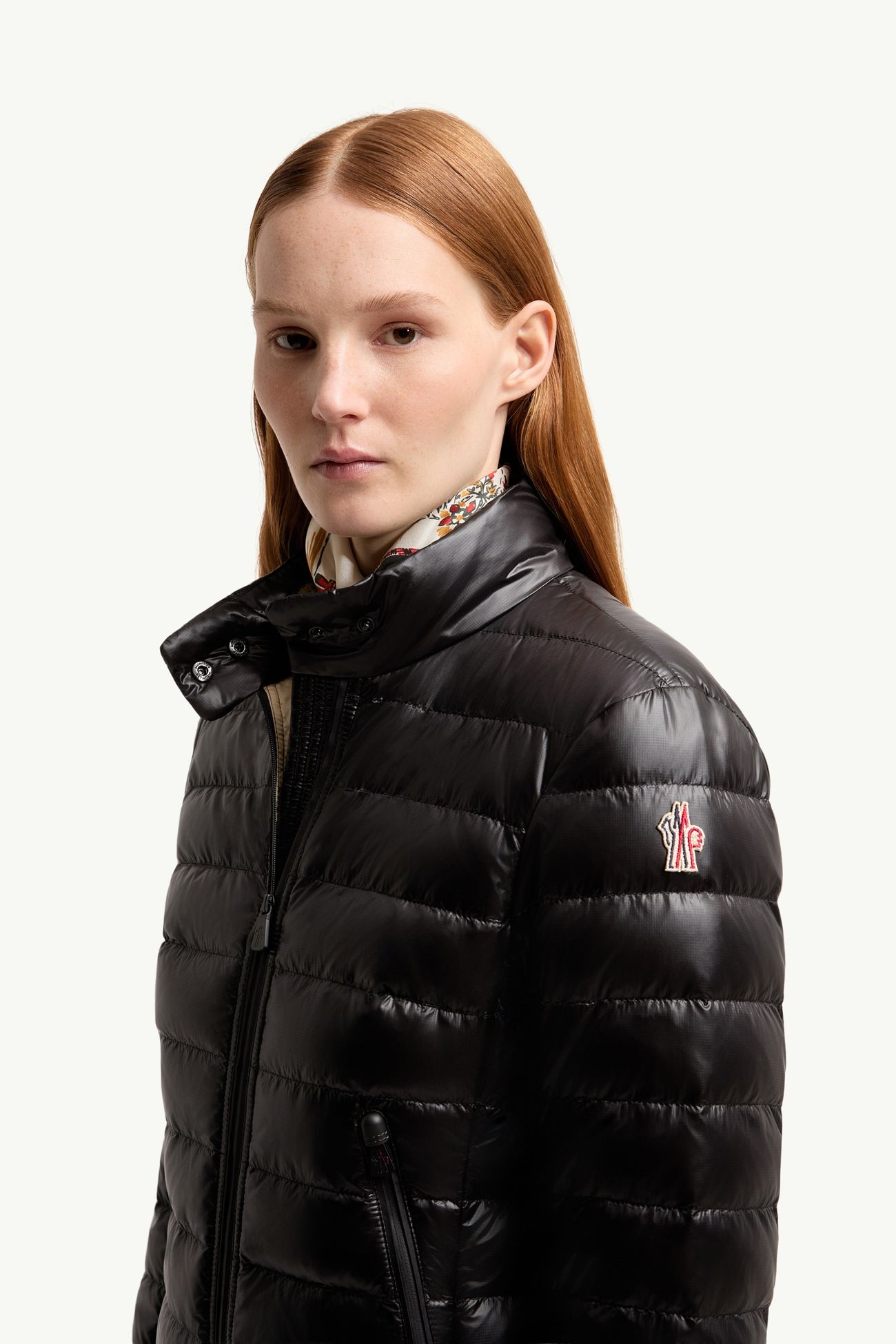 Piumino corto Walibi ripiegabile Donna Nero Moncler 1