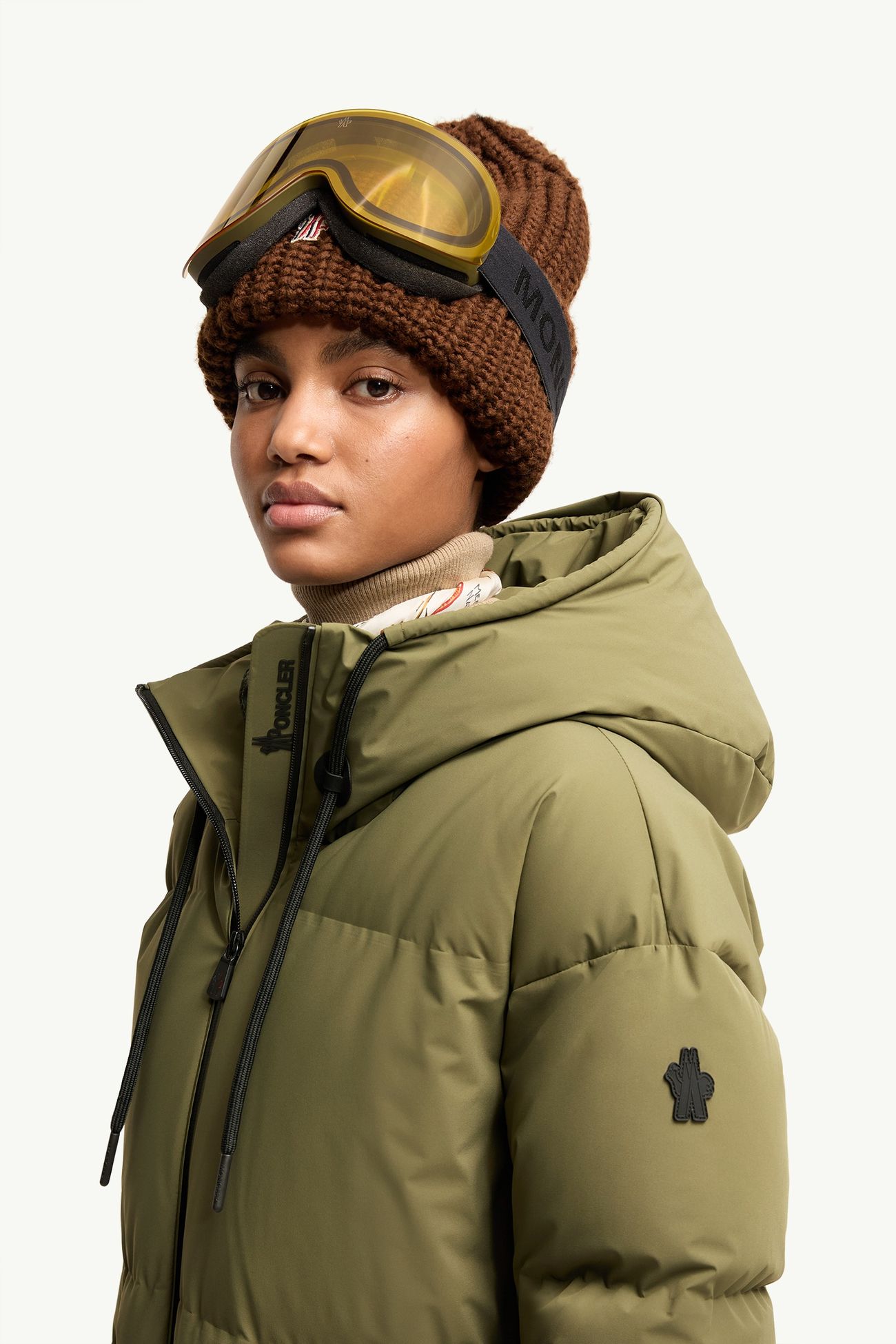Allesaz連帽保暖滑雪外套 女士 橄欖綠色 Moncler 1