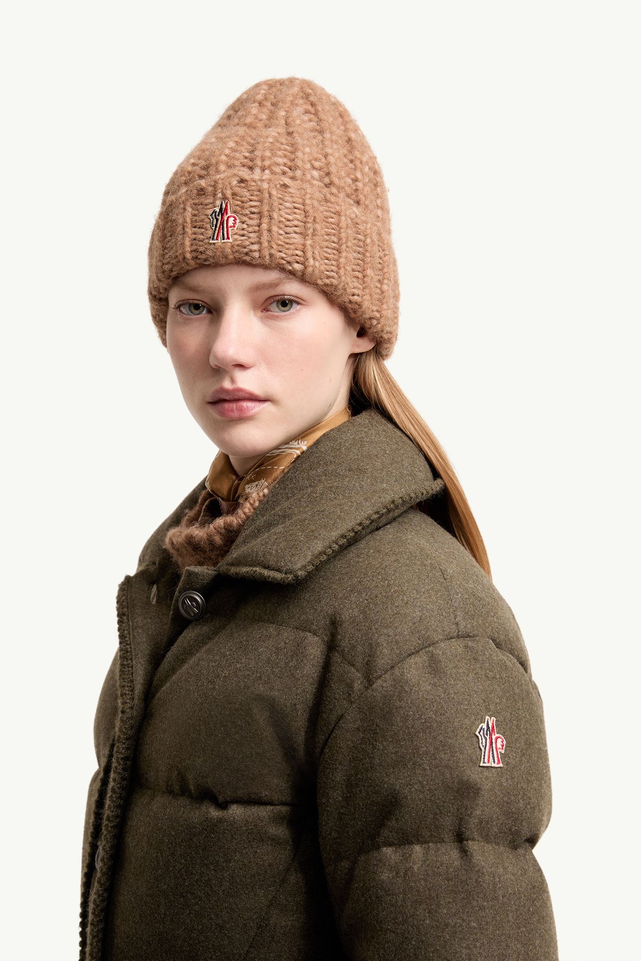 Monteain kurze Loden-Daunenjacke Damen Olivgrün Moncler 1