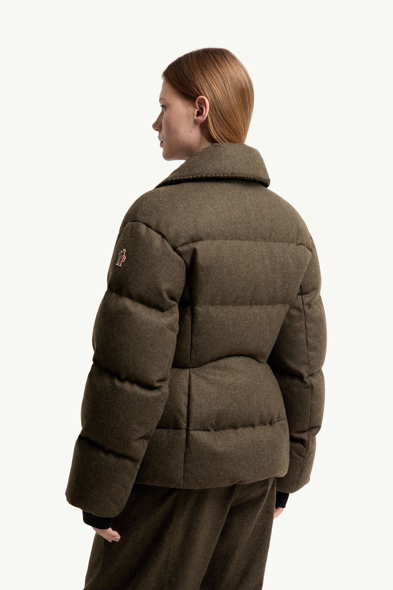 Monteain Loden Short Down Jacket Women Olive Green Moncler 4