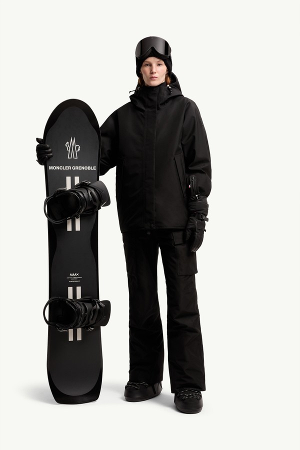 Bwindis Hooded GOREâTEXÂŽ Laminate Insulated Ski Jacket Women Black Moncler 0