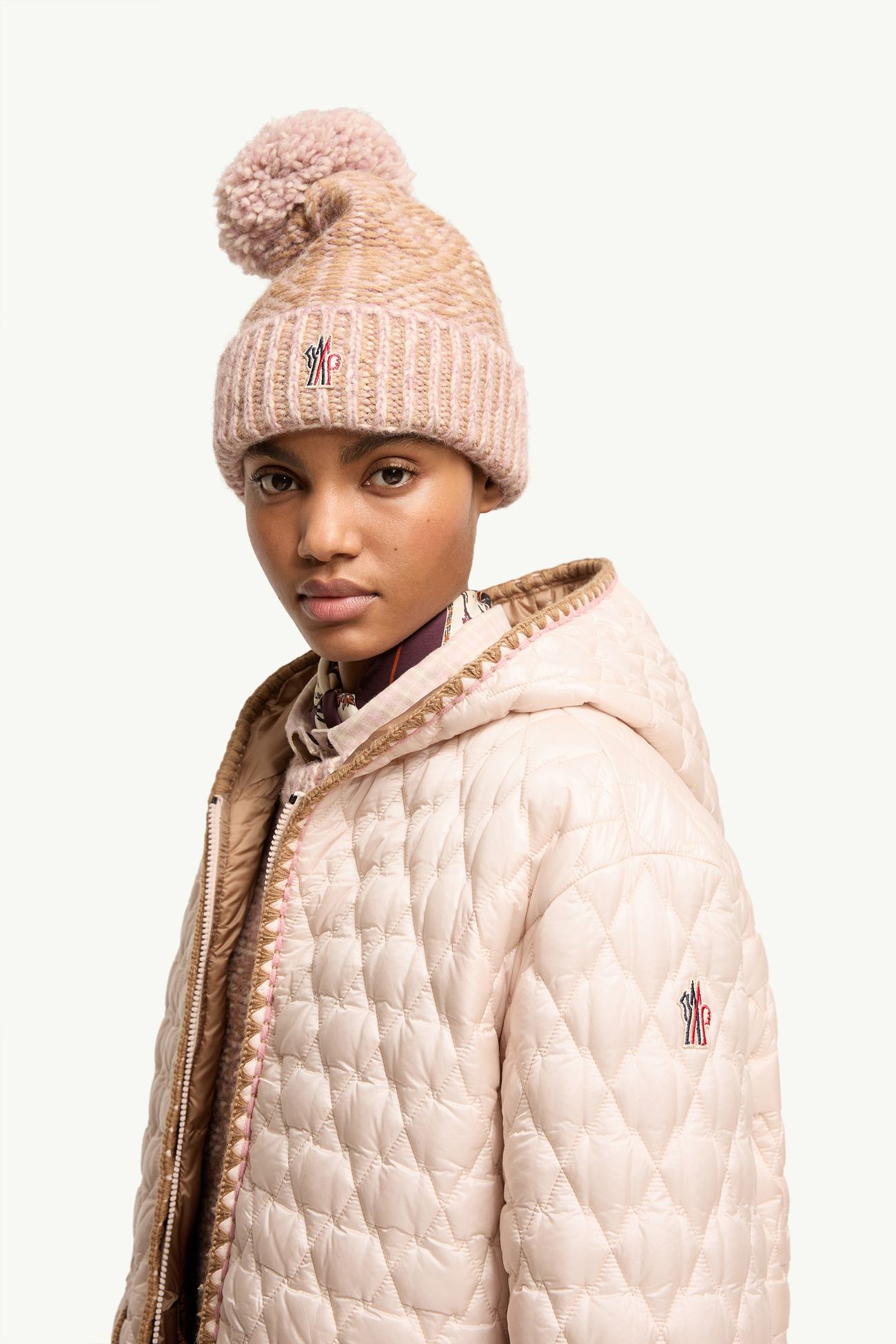Valfassa山形絎縫連帽短身羽絨外套 女士 淺粉紅色 Moncler 1