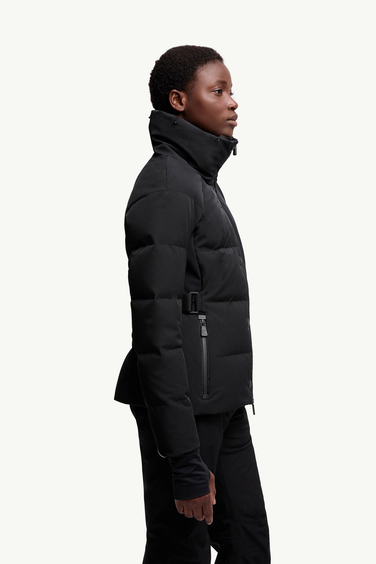 Veste de ski isolante à capuche Guyane Femmes Noir Moncler 6