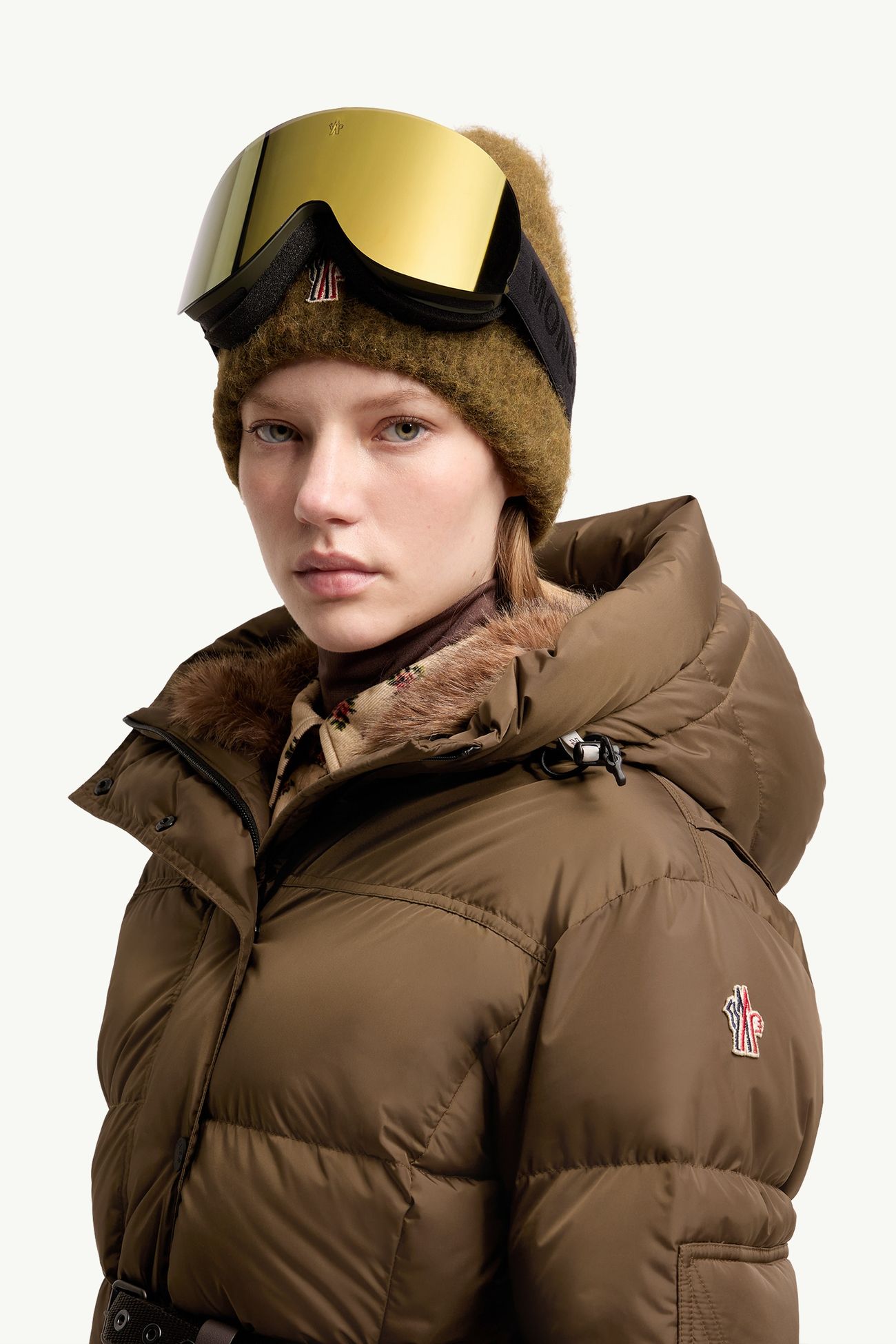 Salastrains 단열 후드 스키 재킷 여성 브라운 Moncler 1