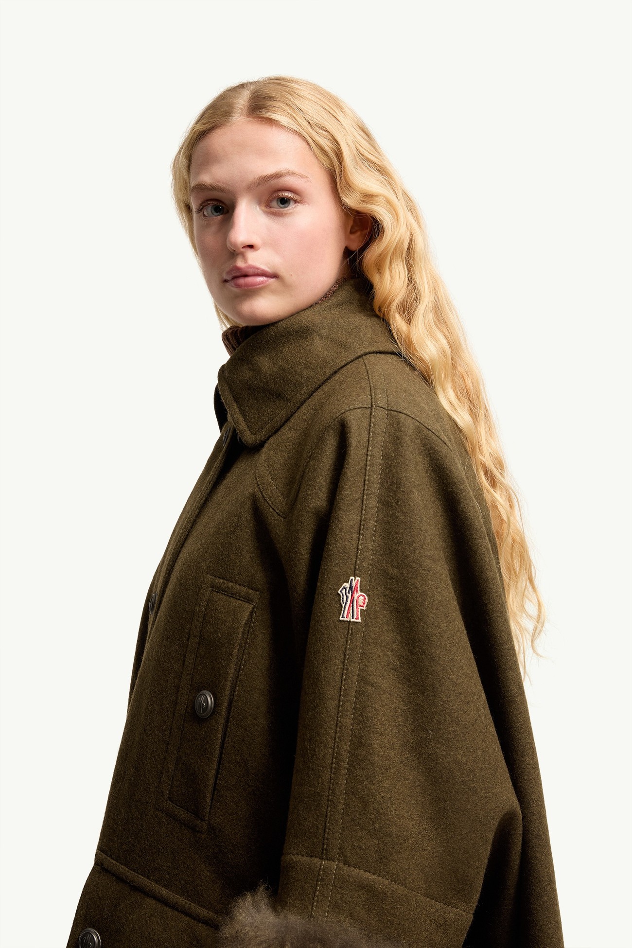 Mantella Loden Mantreau con Bordi in Shearling Donna Marrone Moncler 1