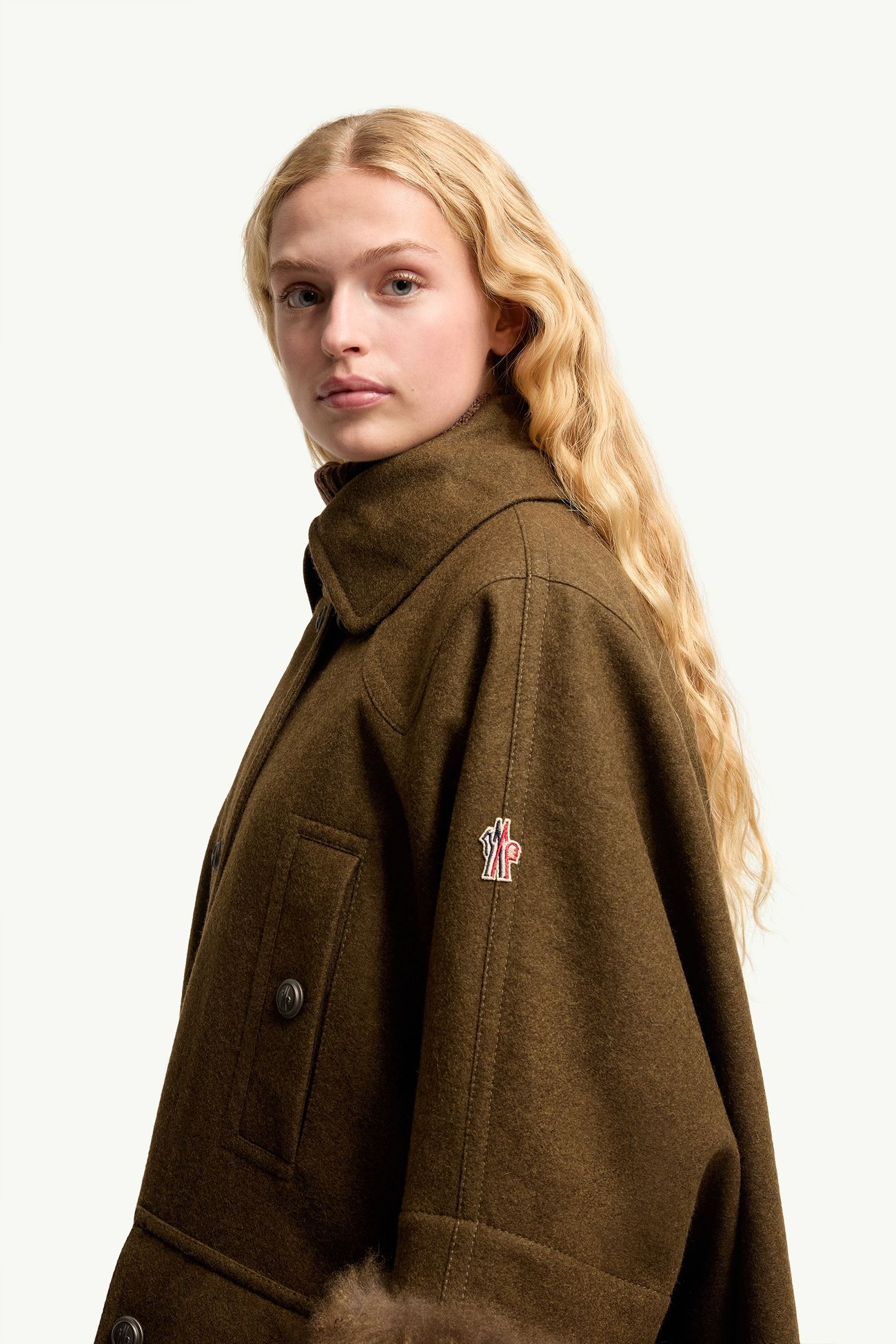 Mantreau Cape aus Loden mit Lammfellbesatz Damen Braun Moncler 1