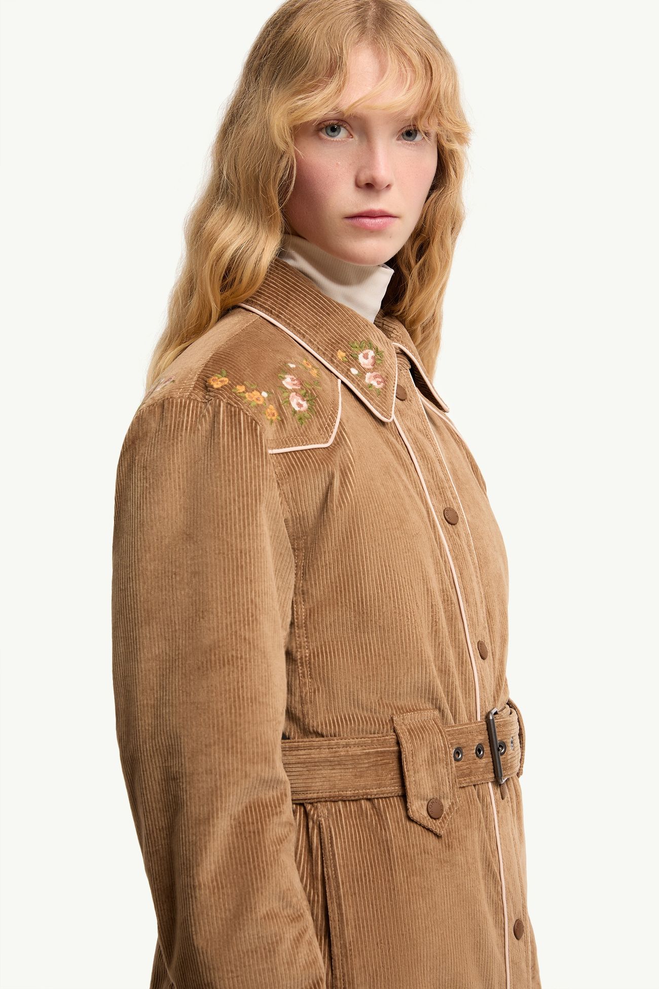 Olonne女士保暖衬衫式夹克外套 女士 驼米色 Moncler 5