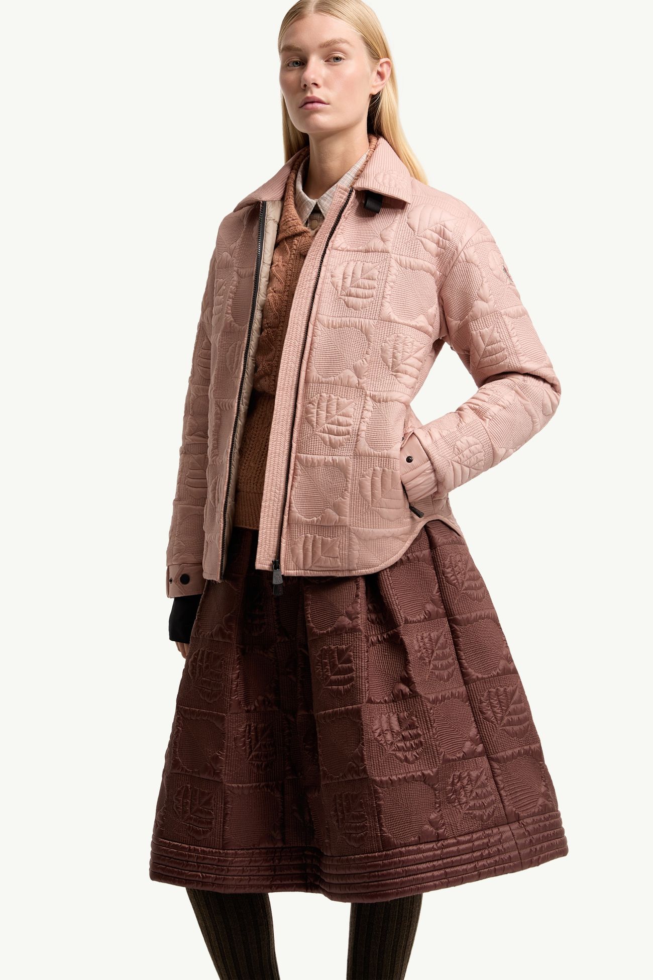 Crevoux Daunenhemdjacke mit Blatt-Steppmuster Damen Pink Moncler 5