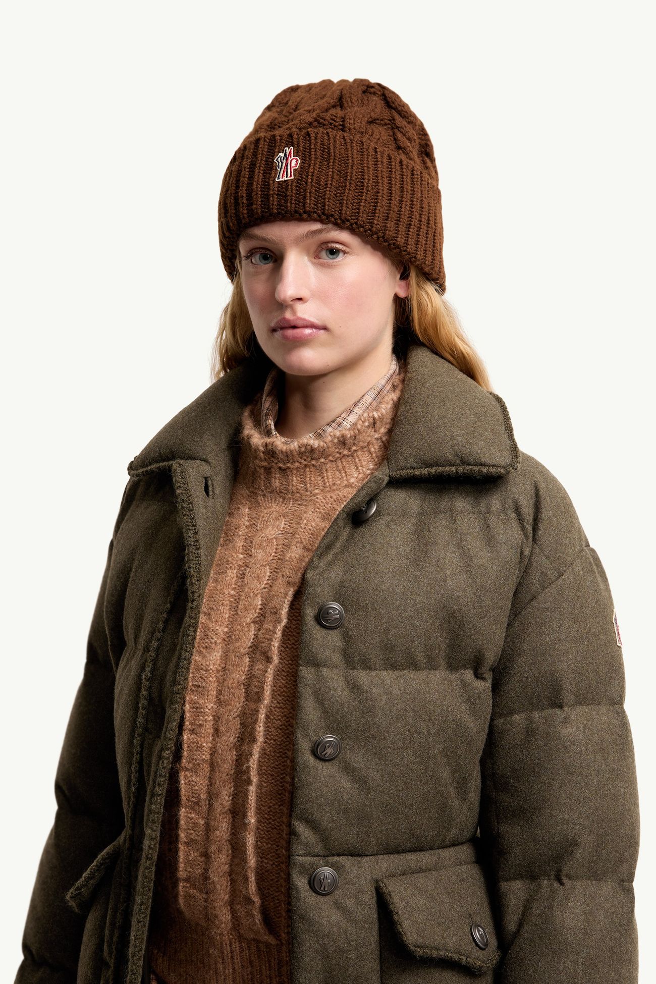 Cappello in misto lana con lavorazione a treccia Donna Marrone Moncler 1