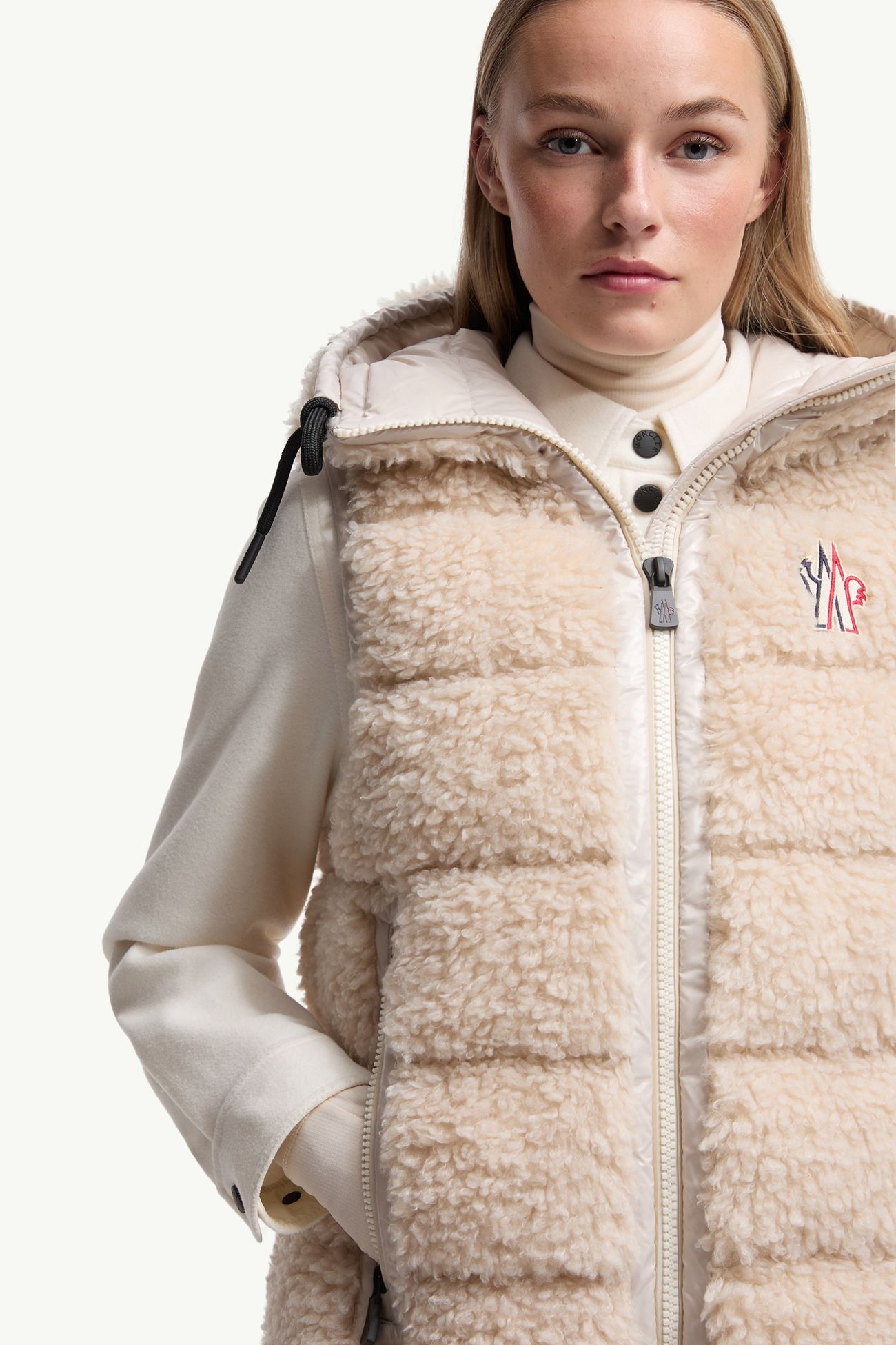 Chaleco aislante con capucha efecto peluche Mujer Beige Claro Moncler 5