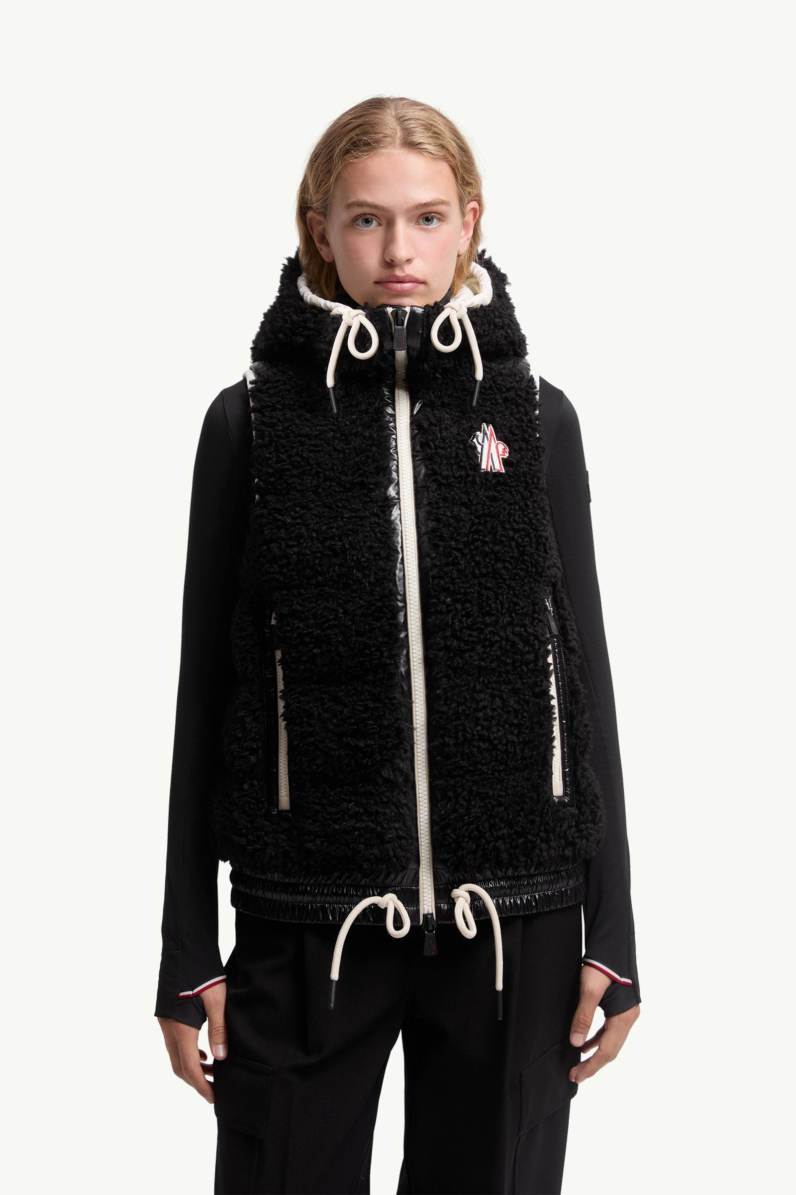 Black Teddy Hooded Insulated Vest - Vests for Women | Moncler US