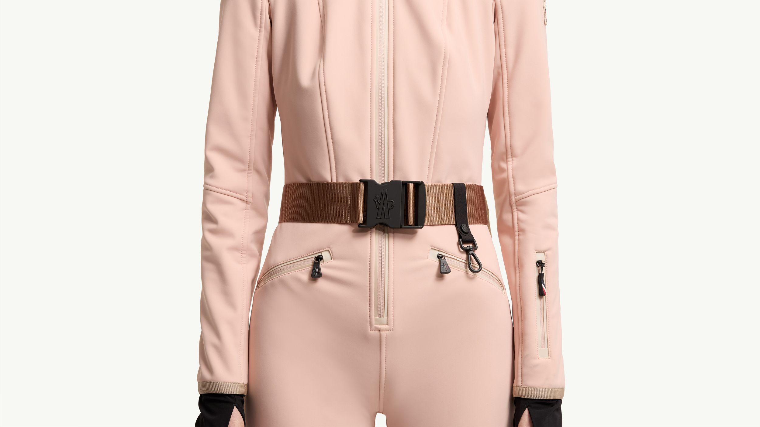 Slide 2 - Weather-Ready Zipper Closure