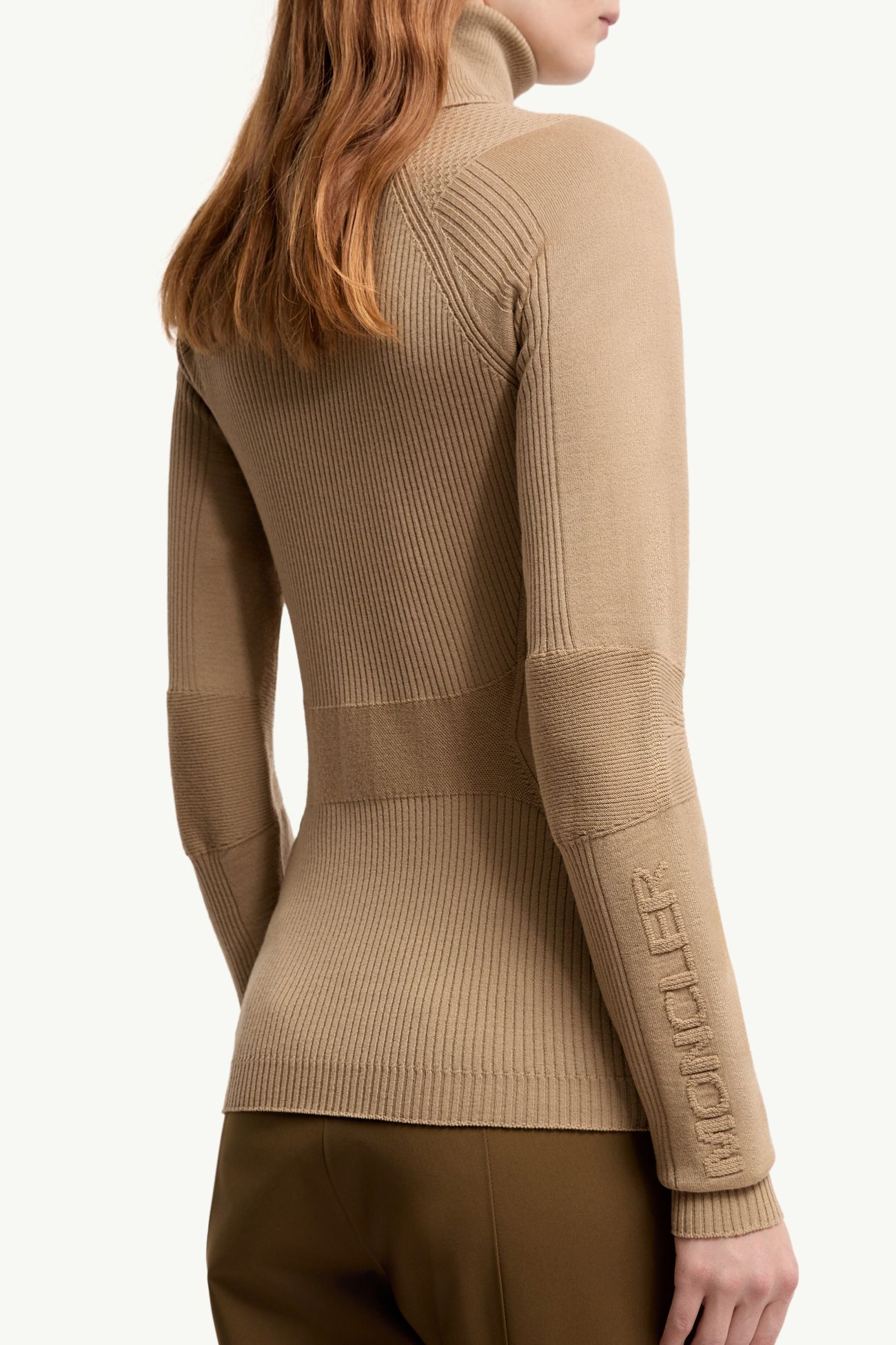 Pull à col roulé en laine mélangée Femmes Beige Moncler 5