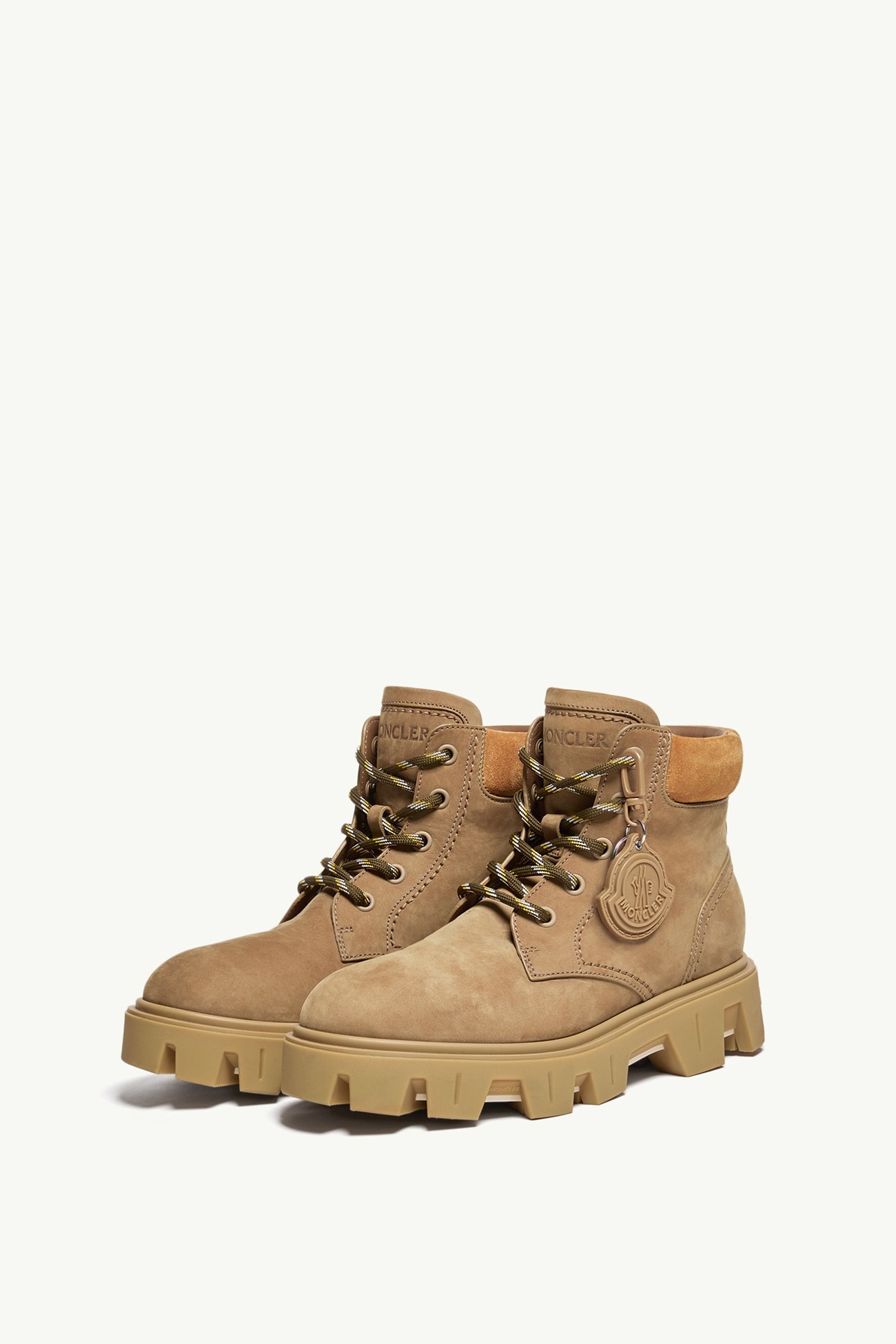 Botines con cordones de ante y nobuk Peak City Hombre Caqui Moncler 4