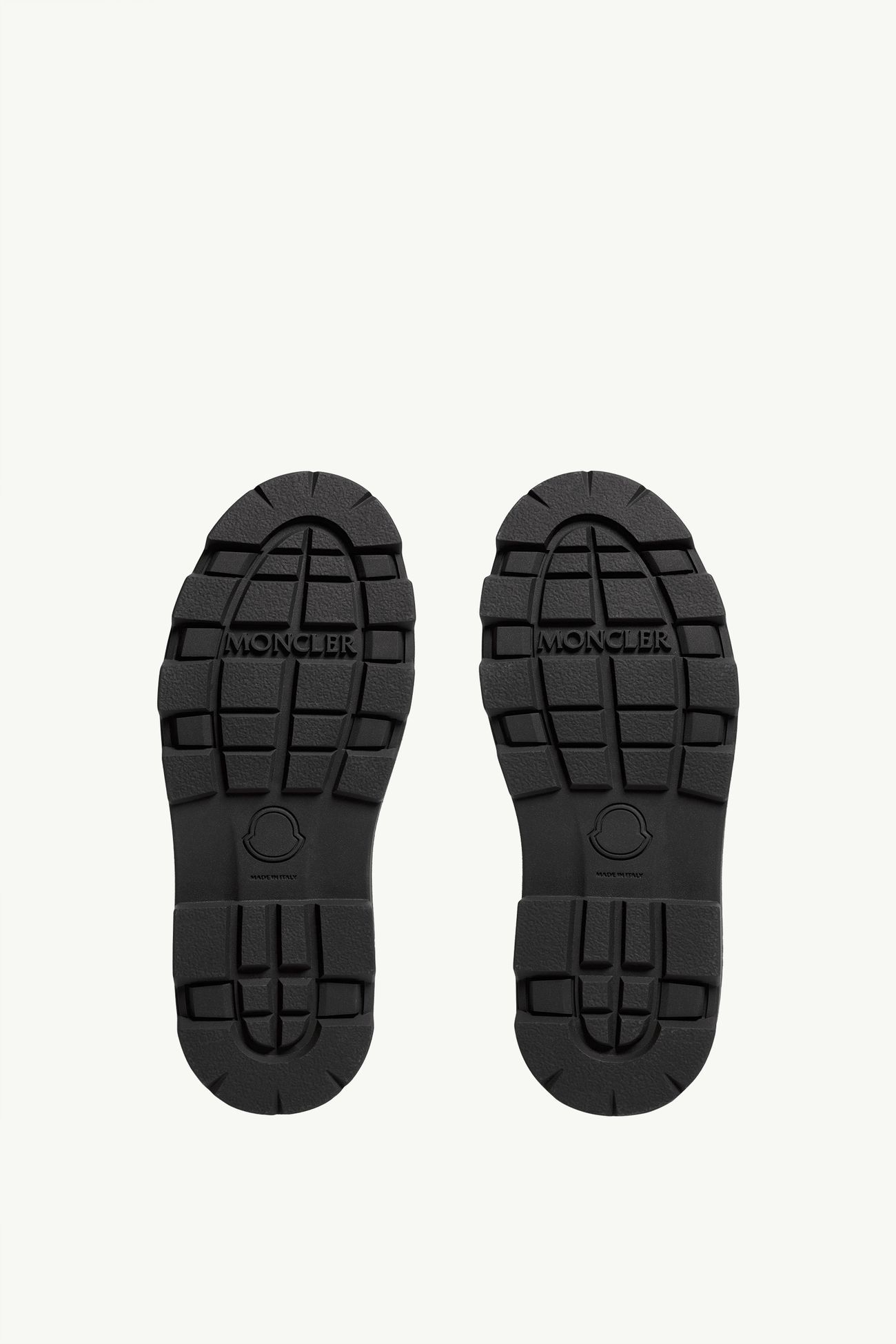Vera Pulse Ankle Boots Men Black Moncler 6