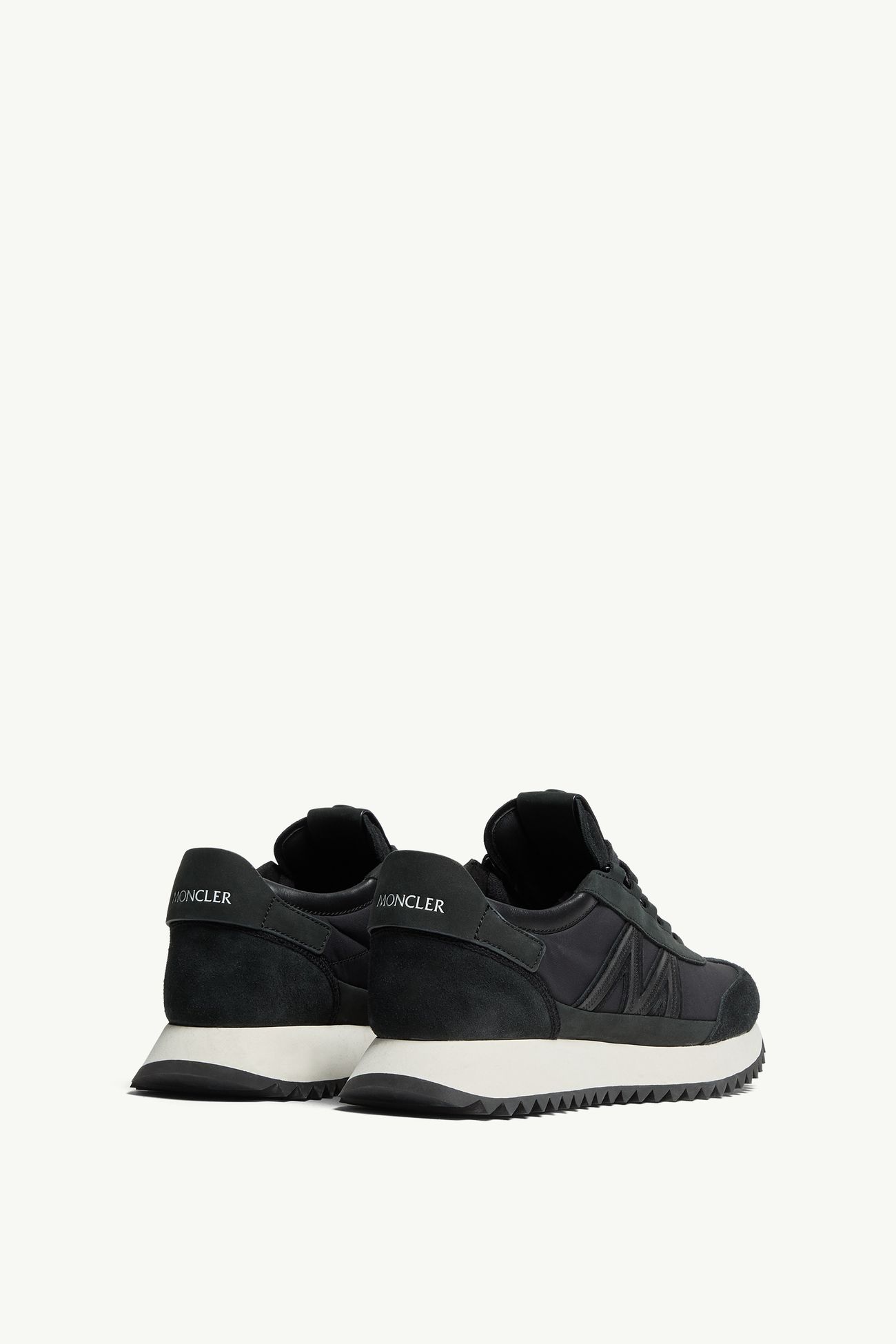 Sneaker Pacey2 in pelle scamosciata e nabuk Uomo Nero Moncler 4