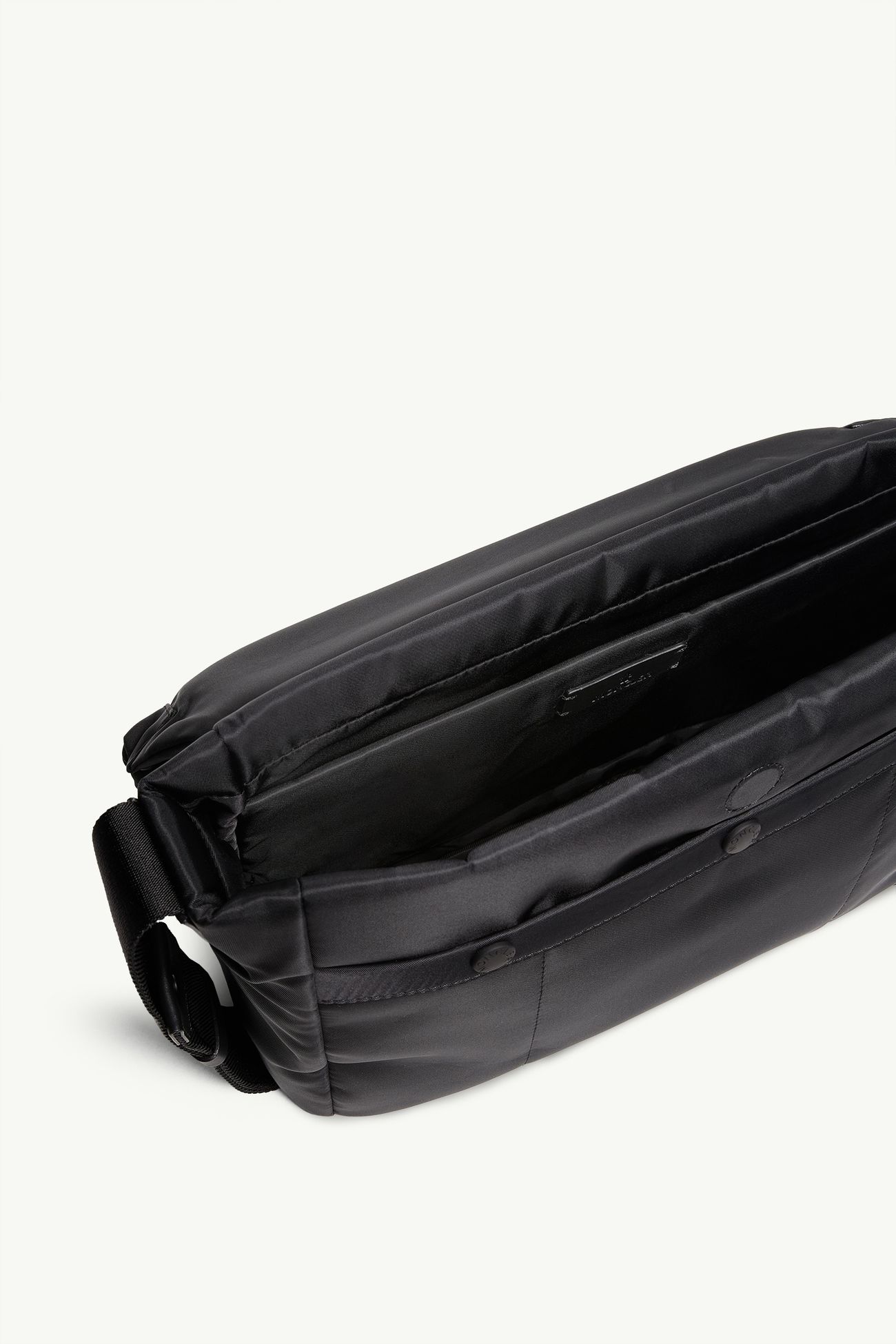 Kenton 드릴 메신저 백 남성 블랙 Moncler 4