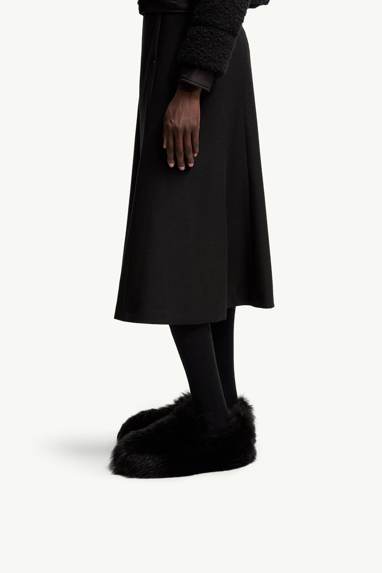 Snug女士羊毛平底鞋 女士 黑色 Moncler 1