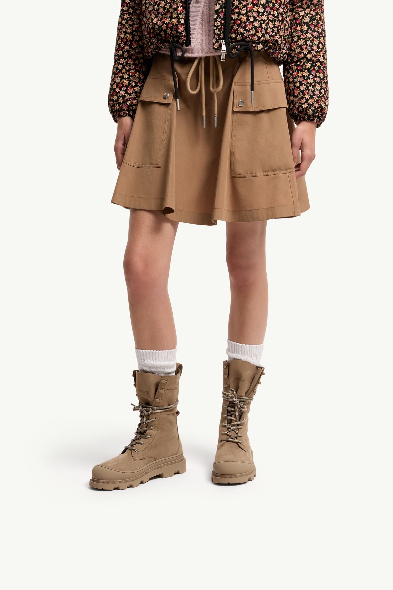 Vera High 누벅 레이스업 부츠 여성 올리브 그린 Moncler 1