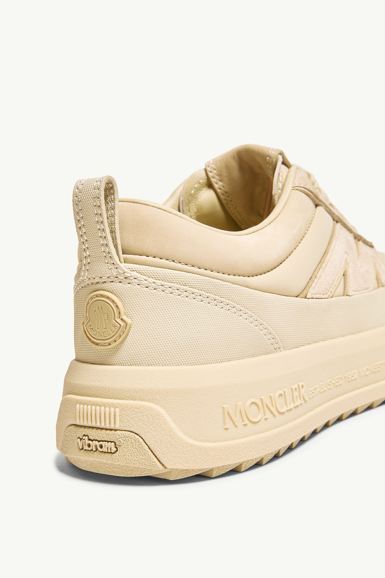 Moncler Altive女士运动鞋 女士 砂米黄 Moncler 7