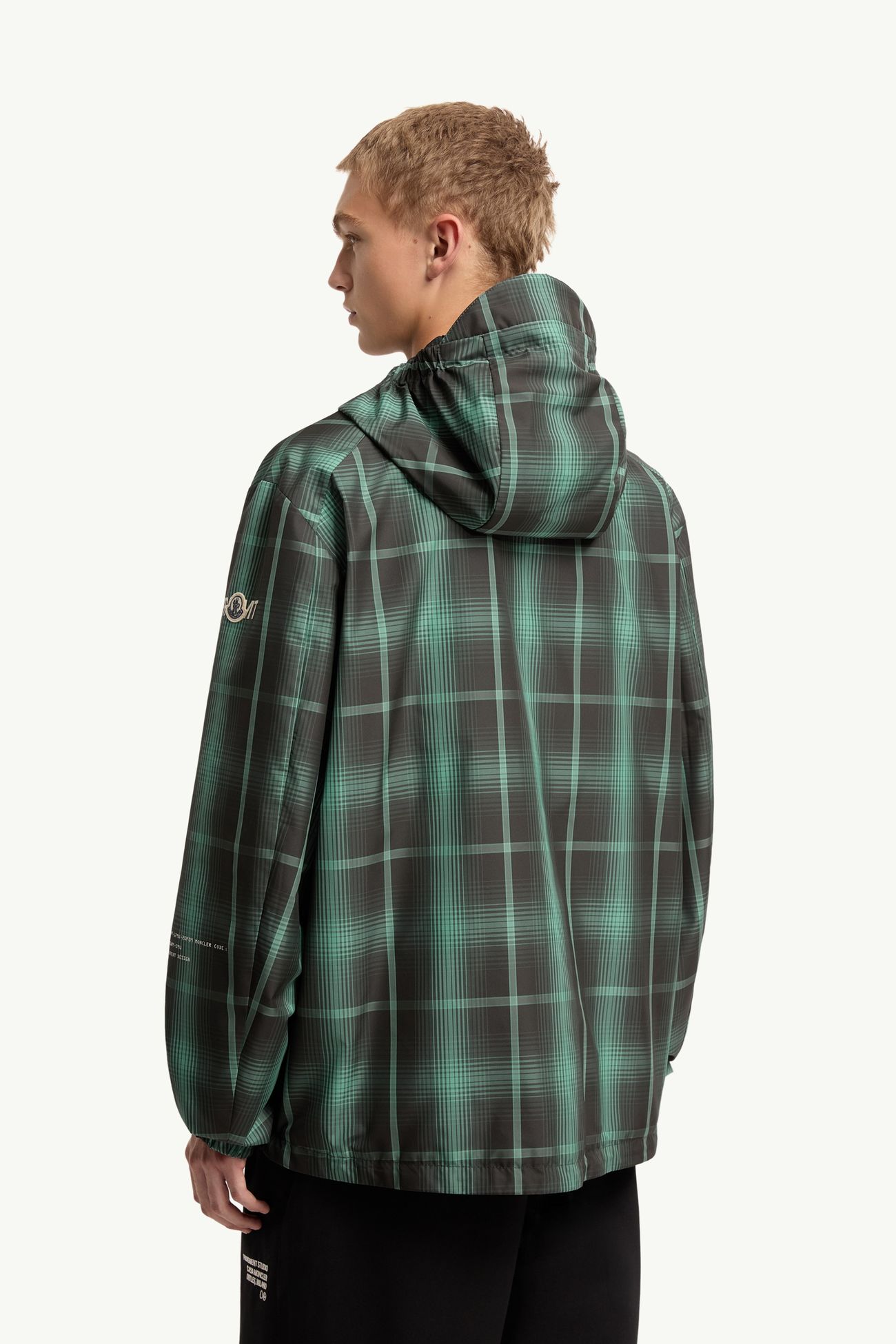 Coupe-vent à capuche Jitsuyō Moncler x Fragment Hommes Noir & Vert Moncler 4