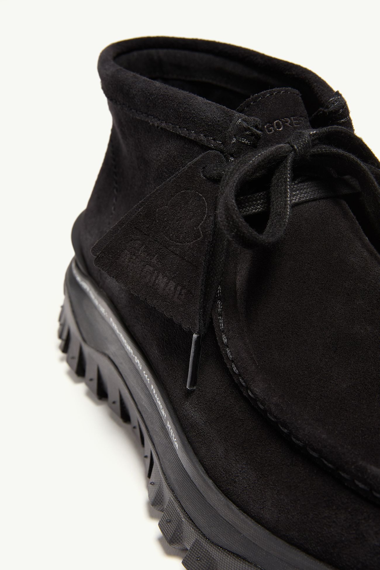 Moncler x Fragment x Clarks Trailgrip Wallabee GTX ブーツ メンズ ブラック Moncler 9
