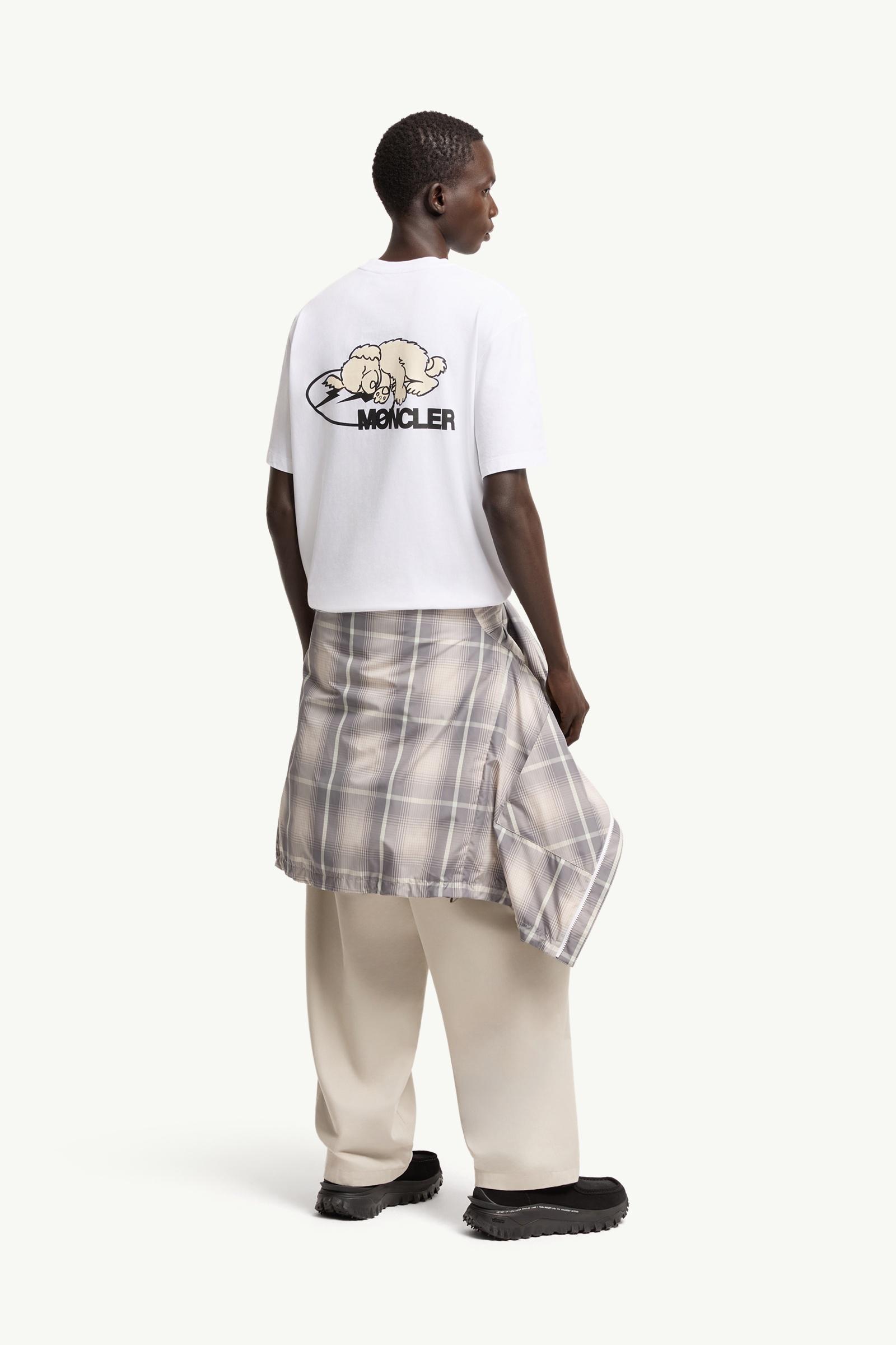 ホワイト Moncler x Fragment Tシャツ : Moncler x FRGMT 向けの