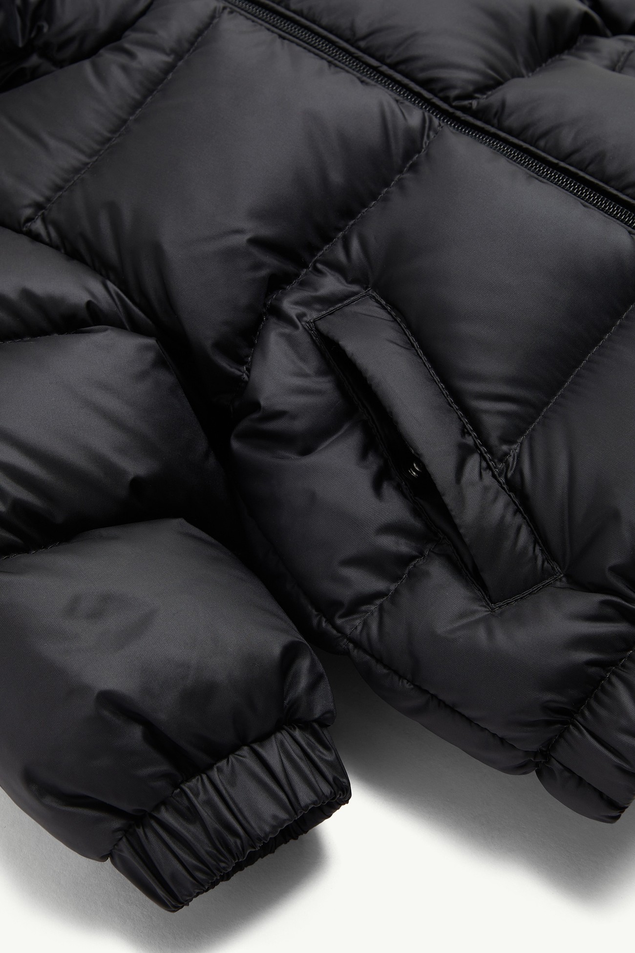 New Macaire Hooded Down Jacket Gender Neutral Black Moncler 3