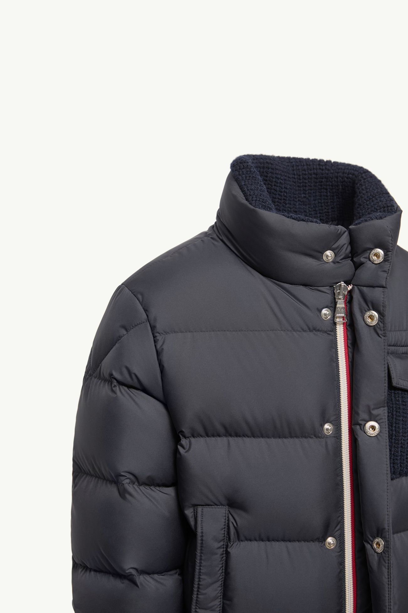 Jarek Water-Repellent Short Down Jacket Boy Dark Blue Moncler 4