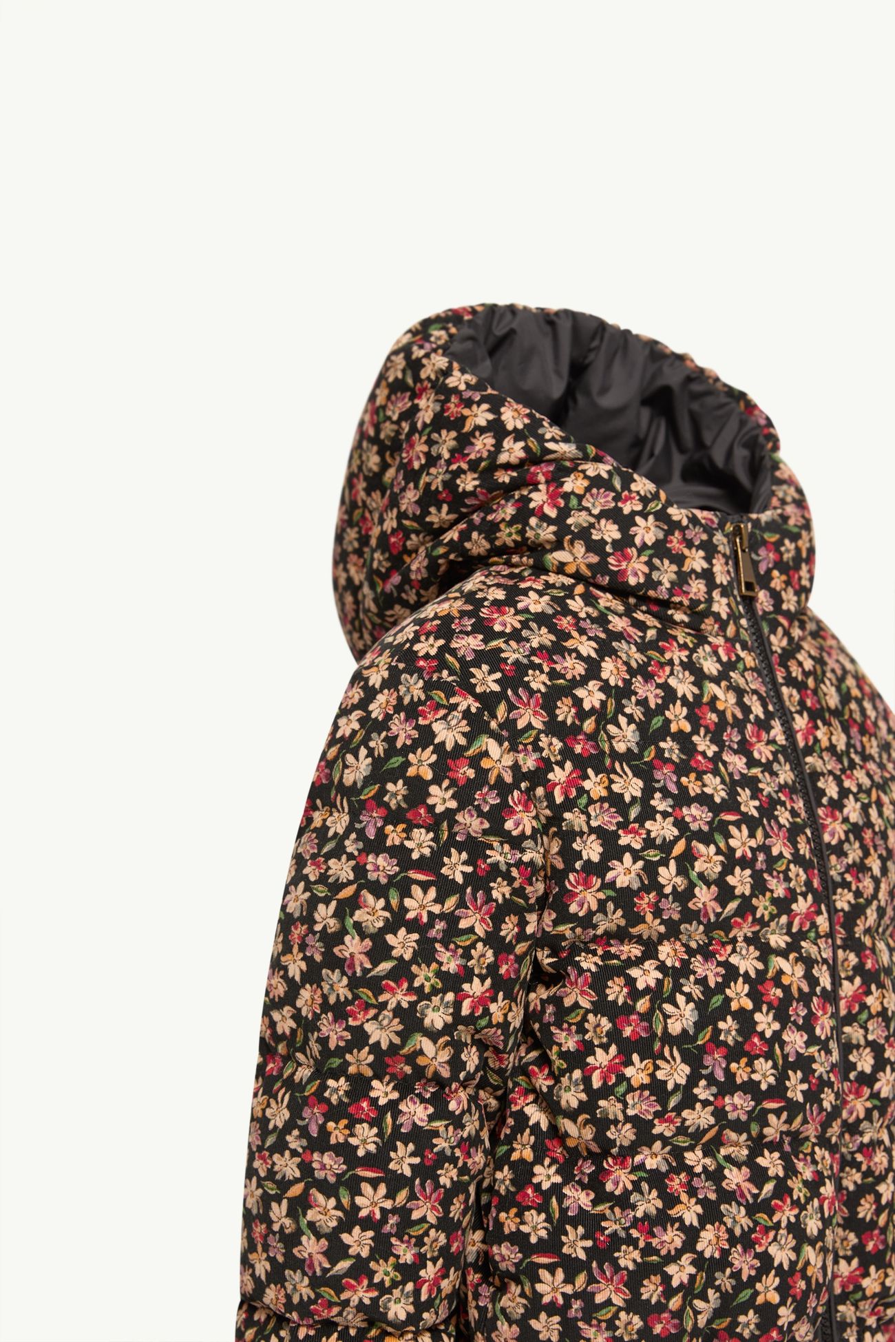 Nirea Corduroy Down Jacket Girl Black Moncler 4