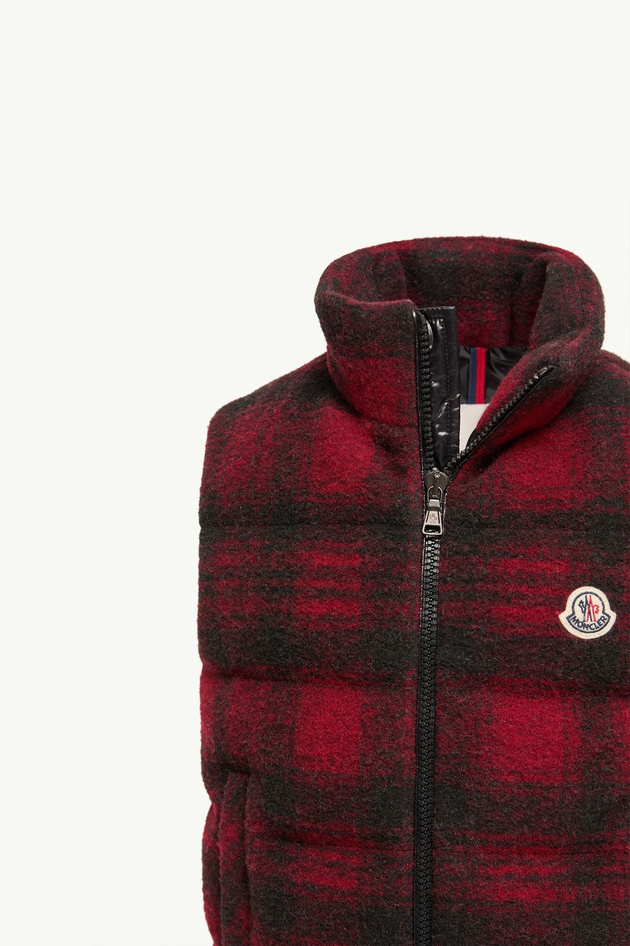 Laotari羽絨背心 男童 黑色和紅色 Moncler 4