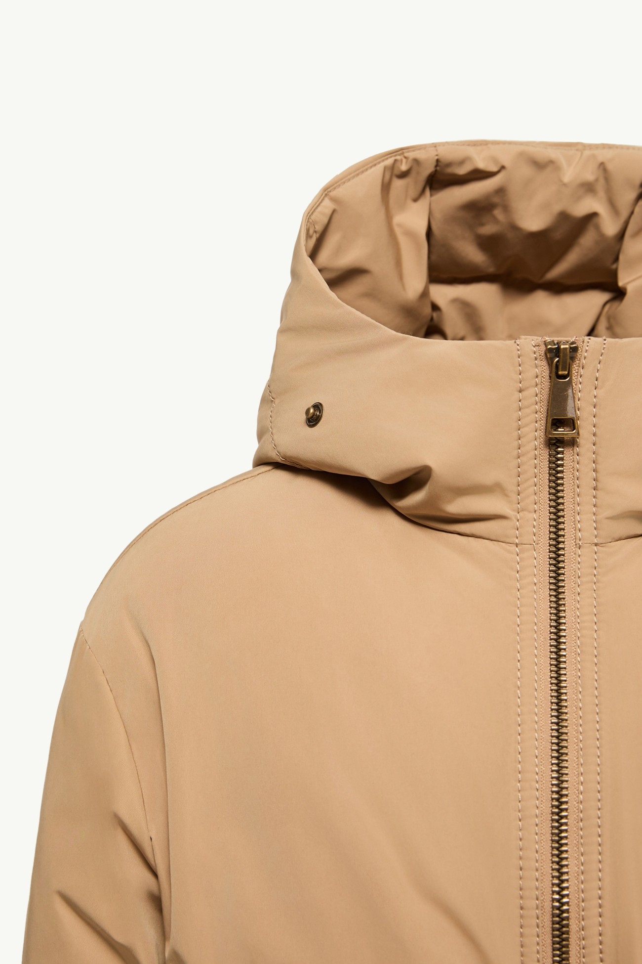 Elusia女童连帽羽绒派克大衣 女童 米色 Moncler 3