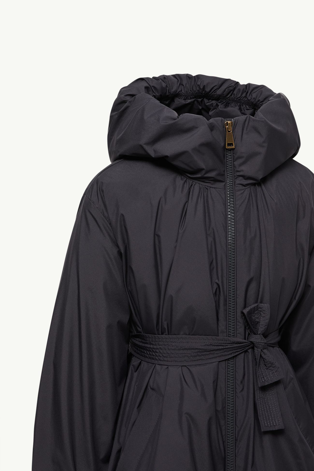 Piumino Seble con cappuccio Bambina Blu Scuro Moncler 4