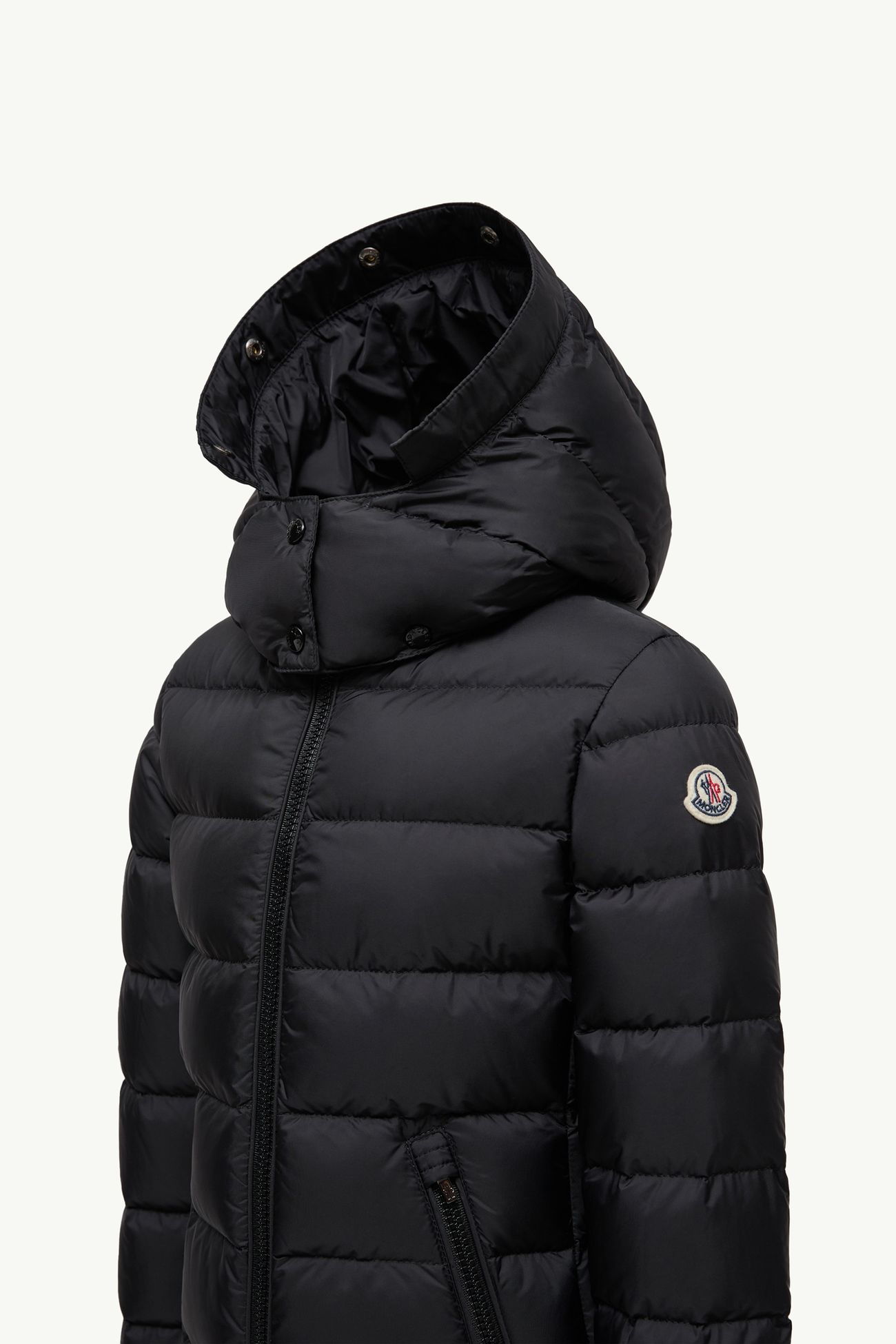 Piumino Abelle con cappuccio e orlo in shearling Bambina Nero Moncler 1