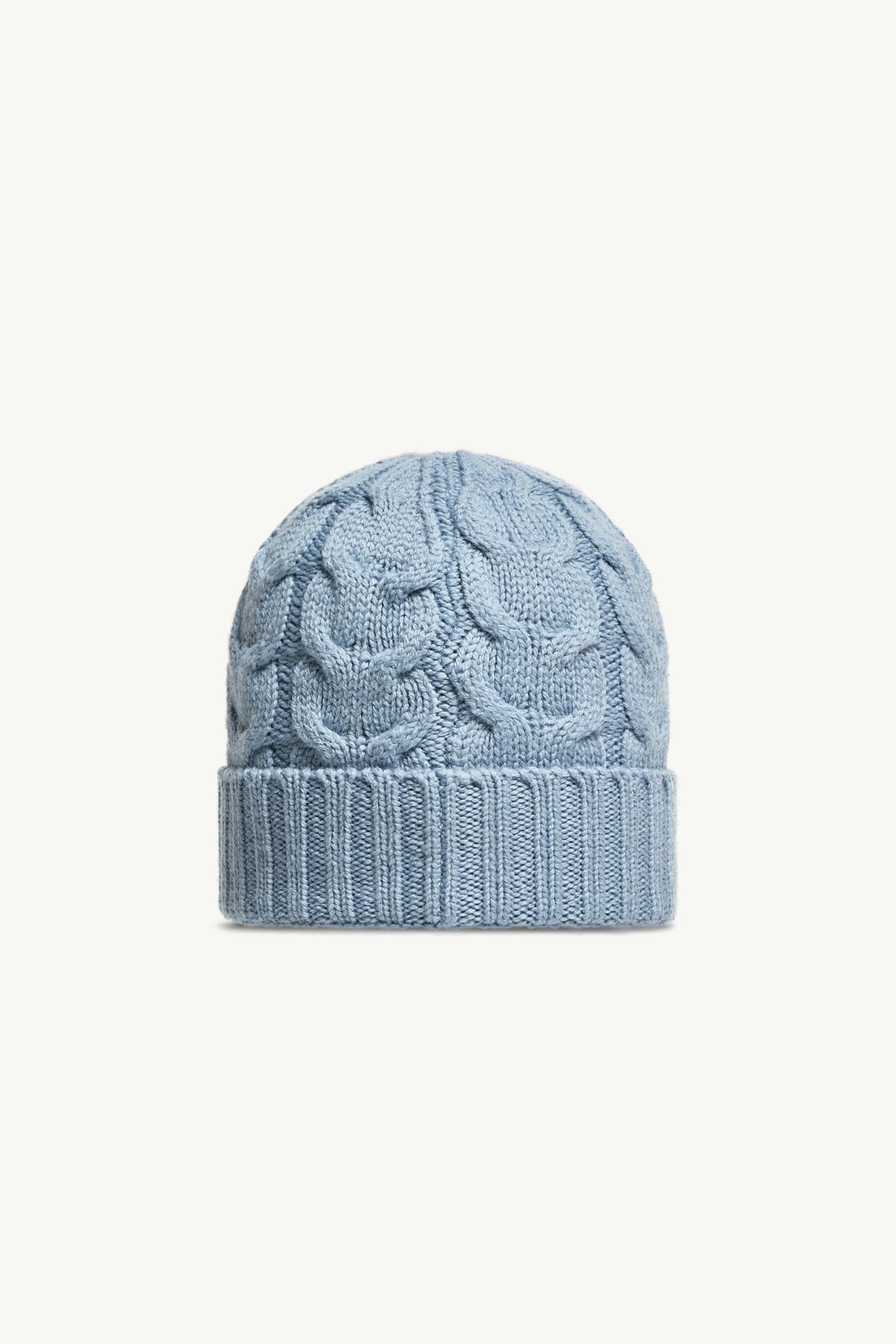 Accessories for Boys - Shoes, Gloves, Scarves & Beanies | Moncler
