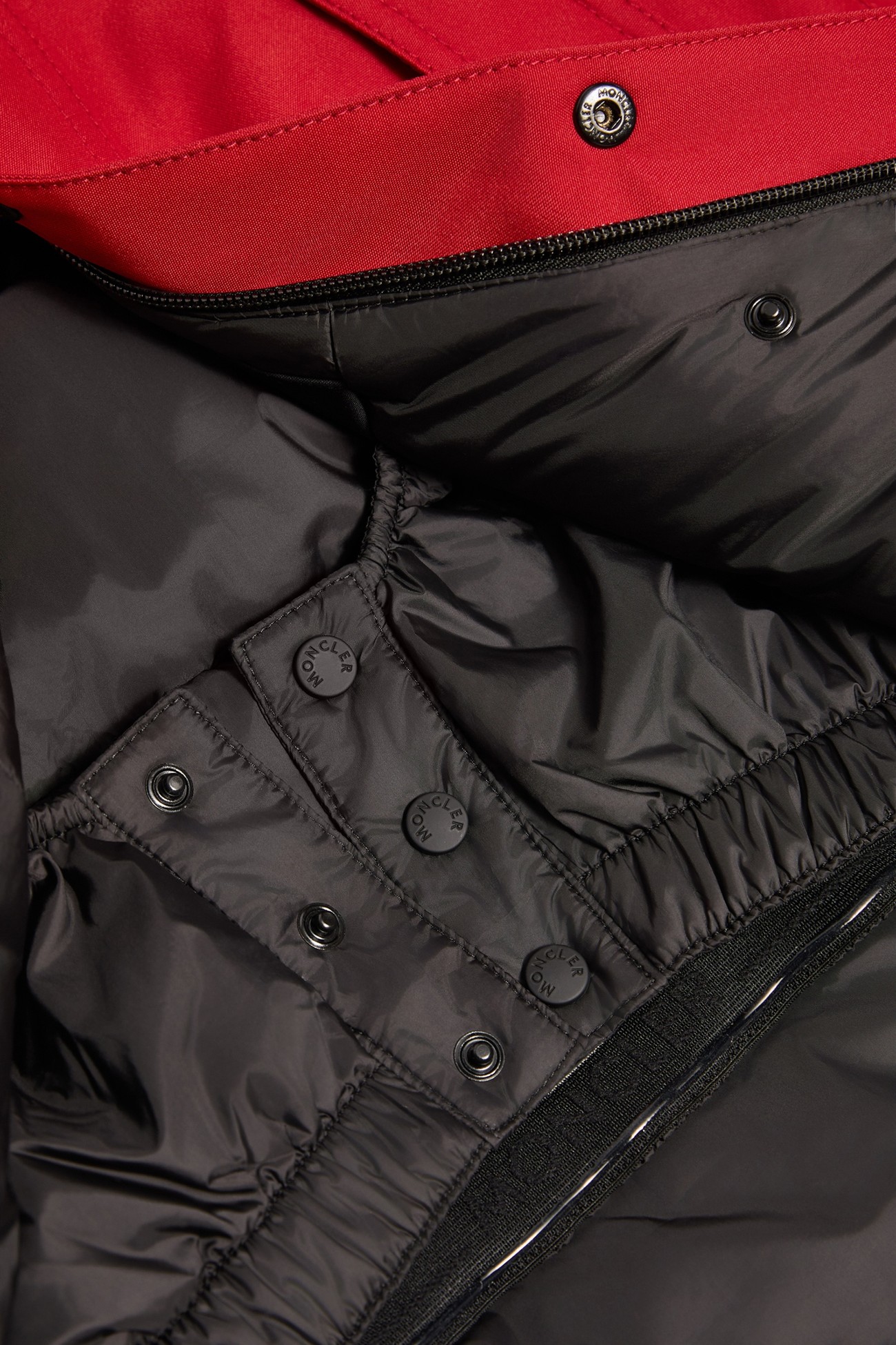 Veste de ski Lambir isolante à capuche en GORE‑TEX® laminé Mixte Rouge Moncler 4