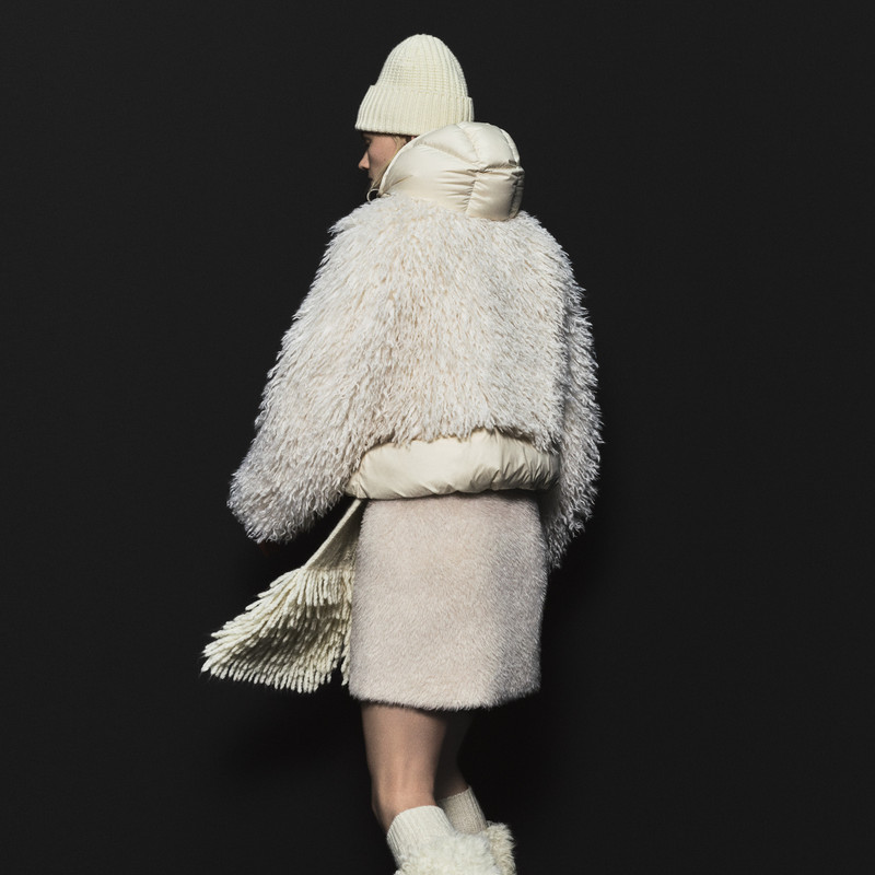 Moncler 结构化服装面料